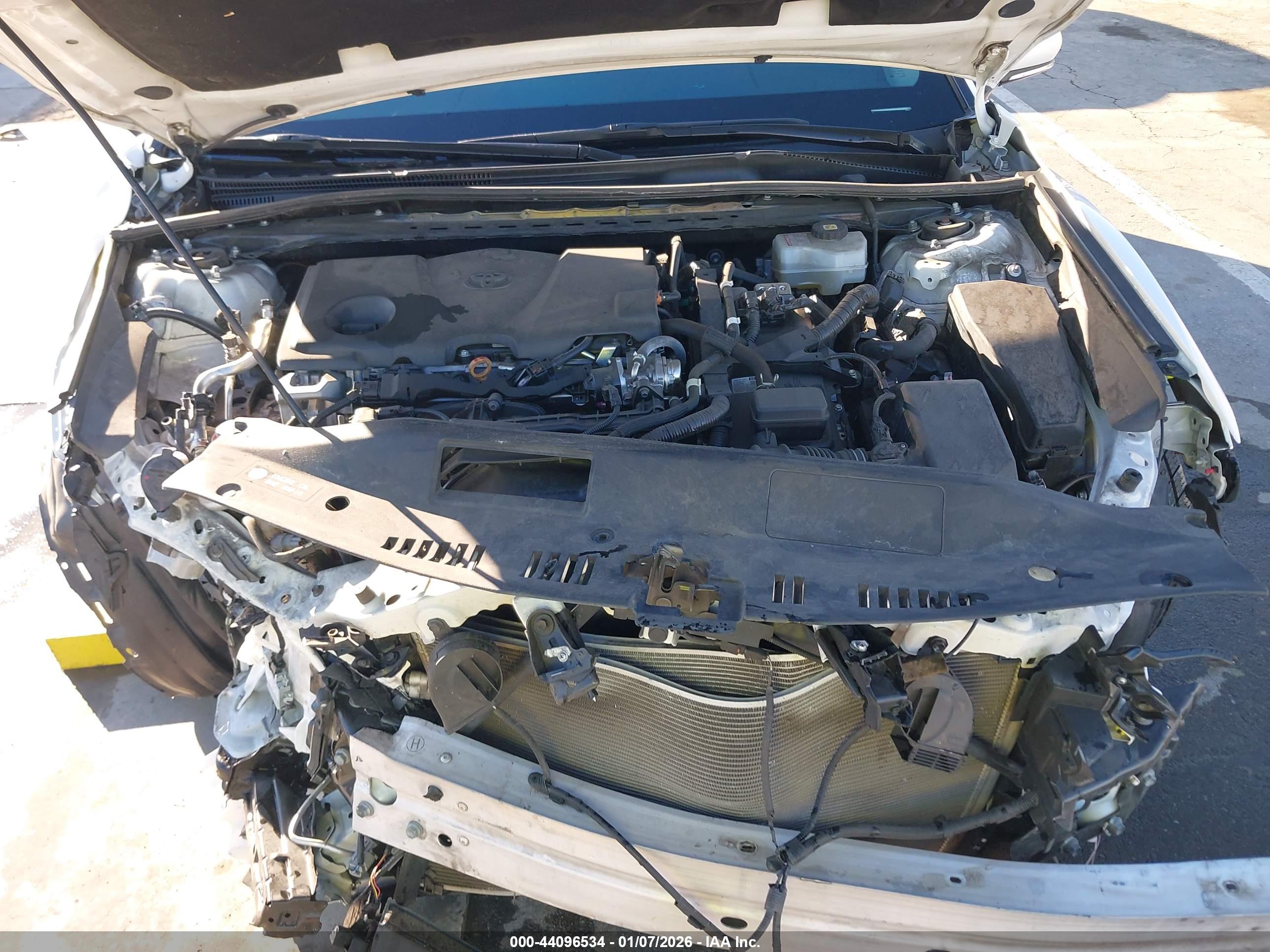TOYOTA CAMRY image 10