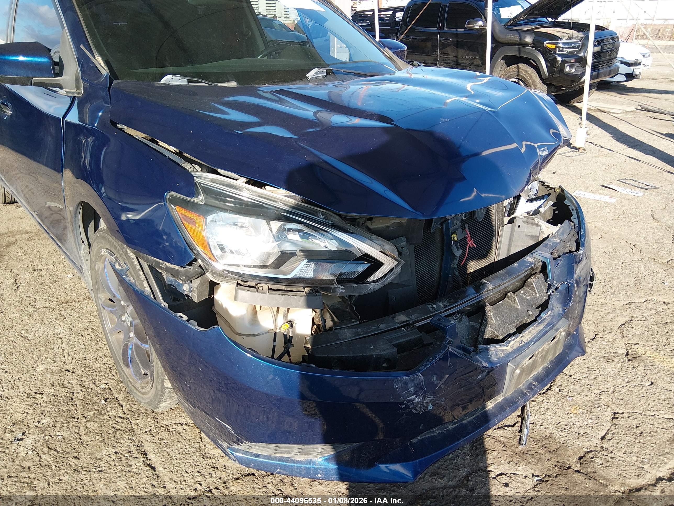 NISSAN SENTRA image 6
