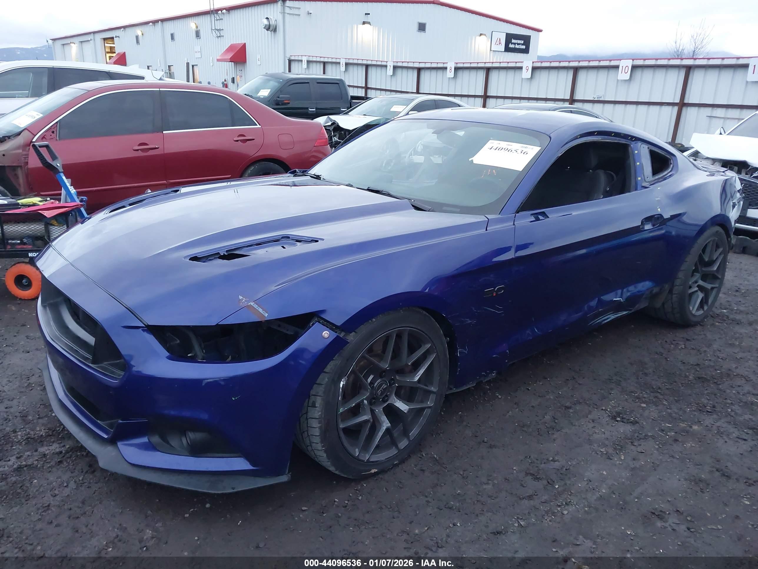 FORD MUSTANG image 2