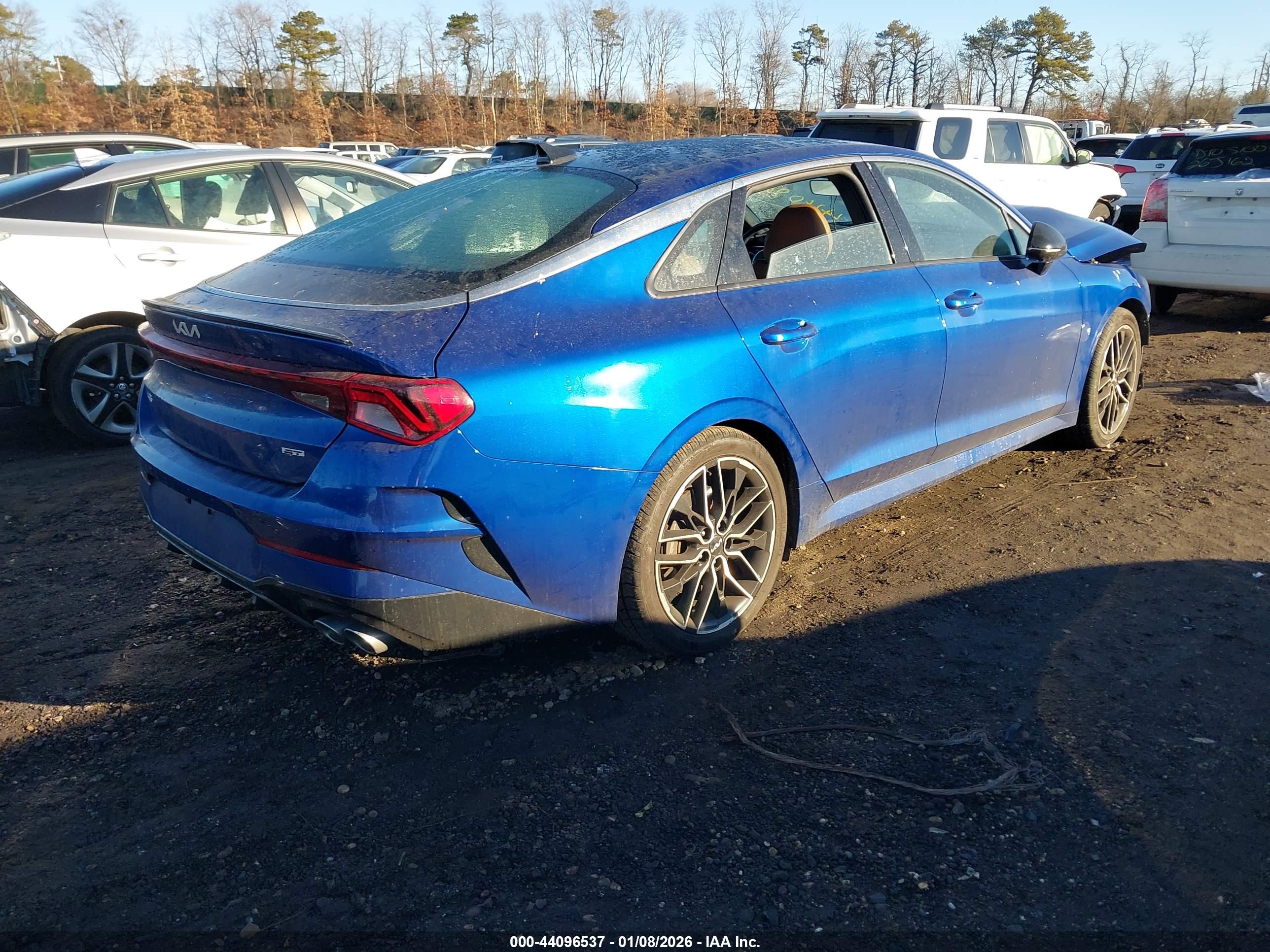 KIA K5 image 4