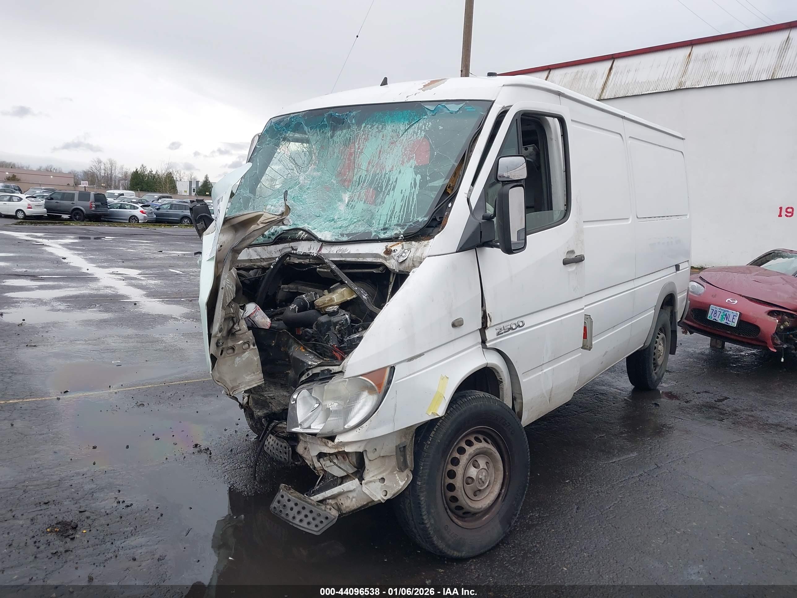 DODGE SPRINTER image 2