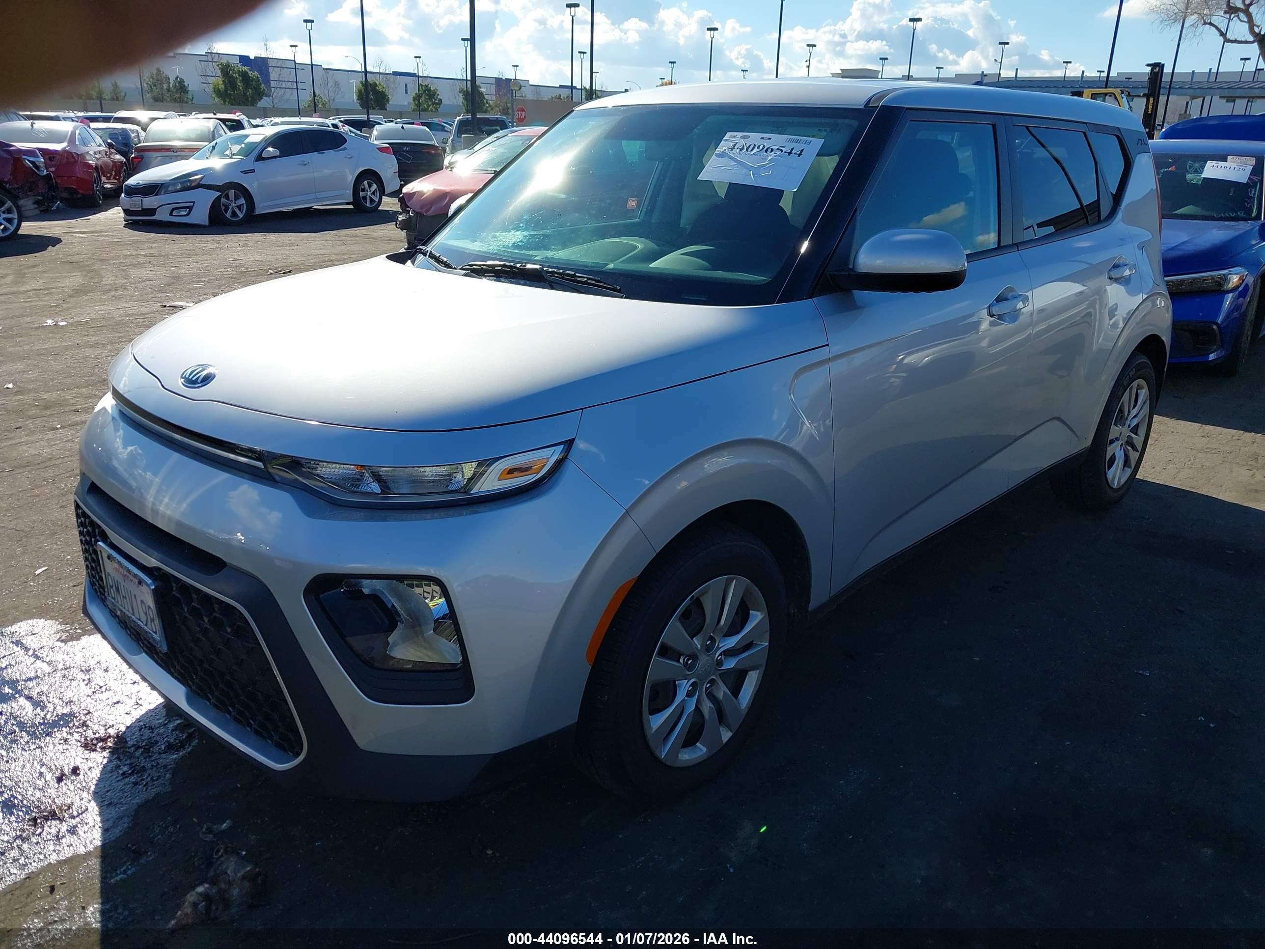 KIA SOUL image 2