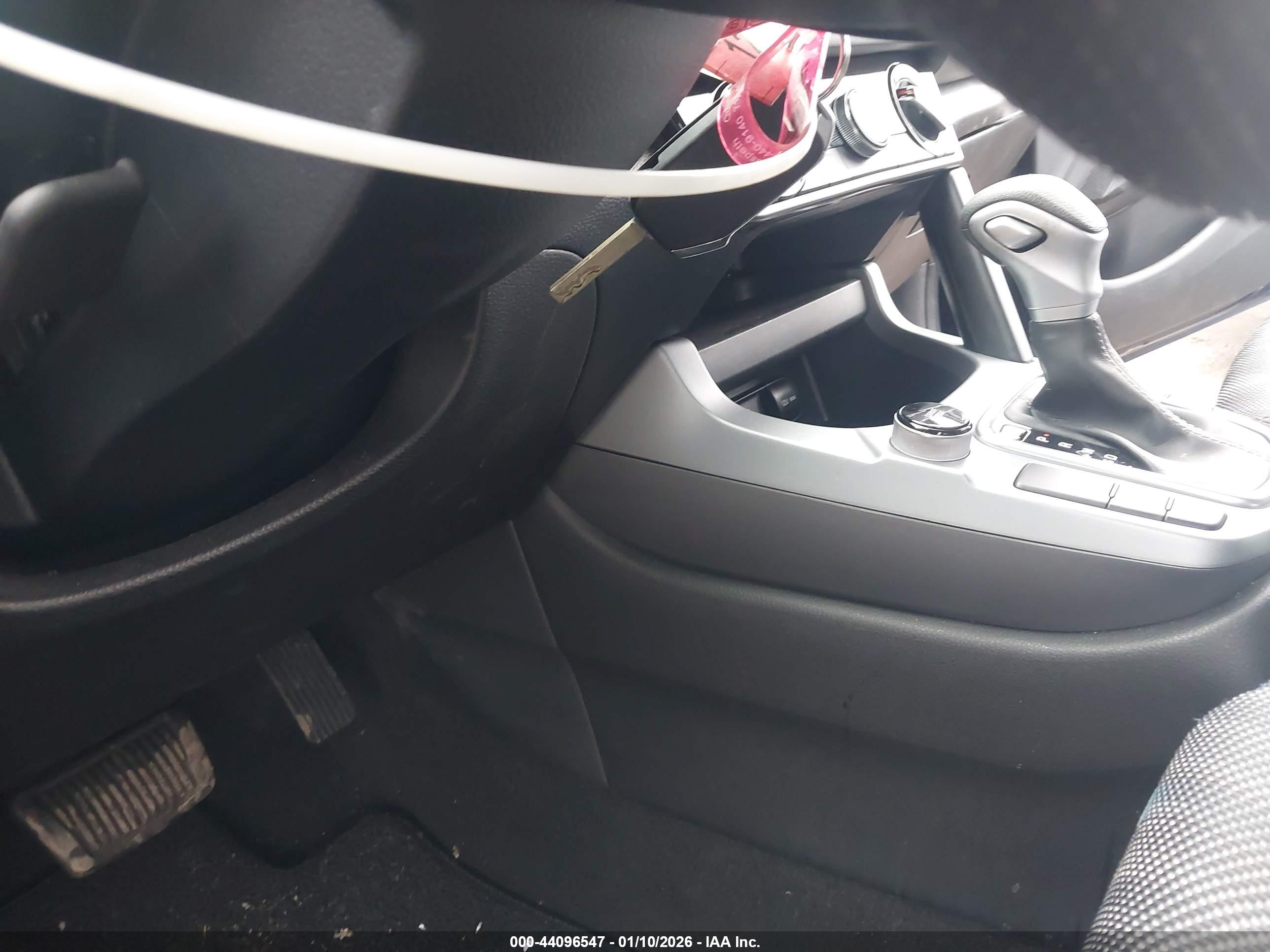 KIA SELTOS image 11