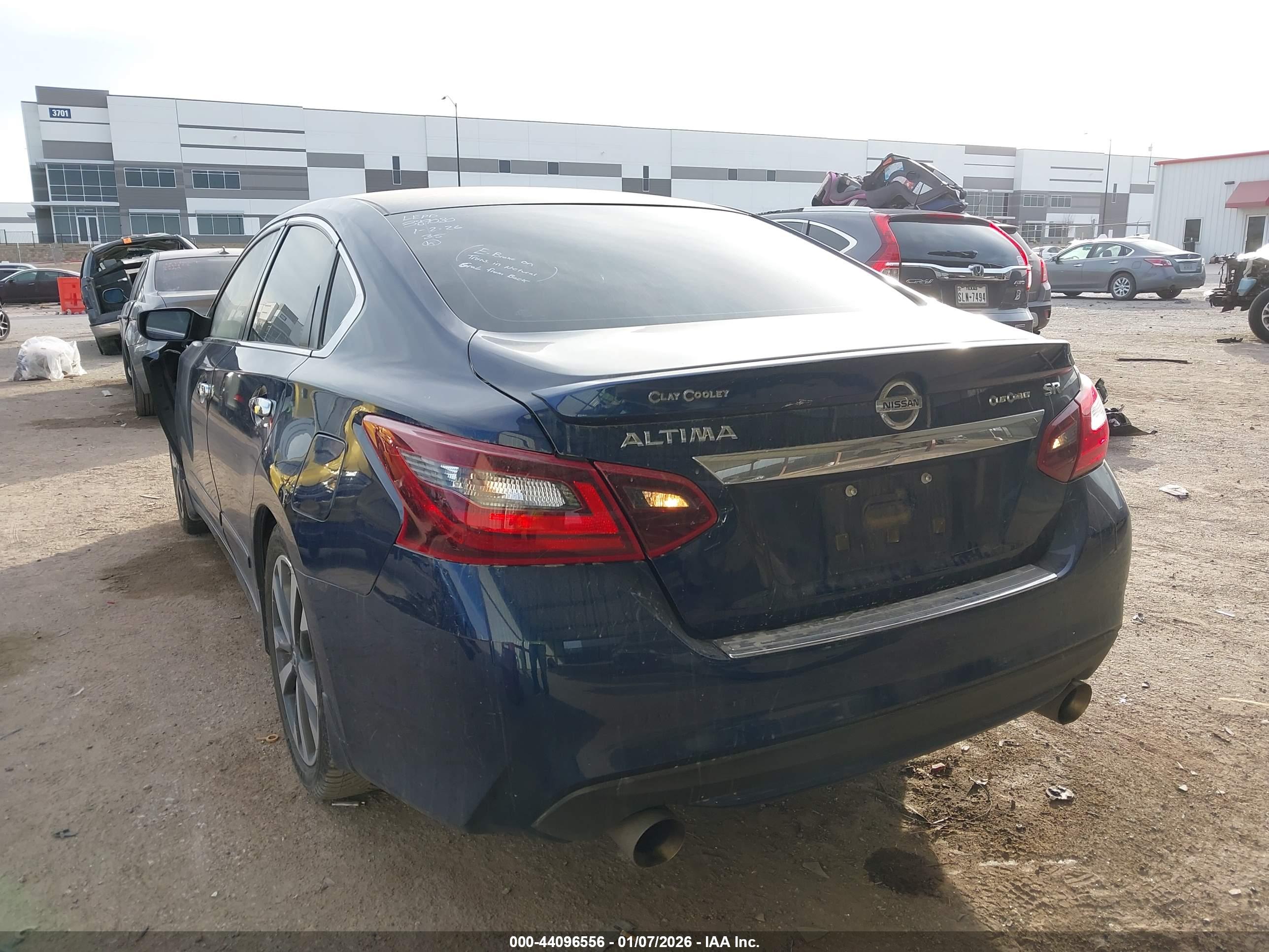 NISSAN ALTIMA image 3