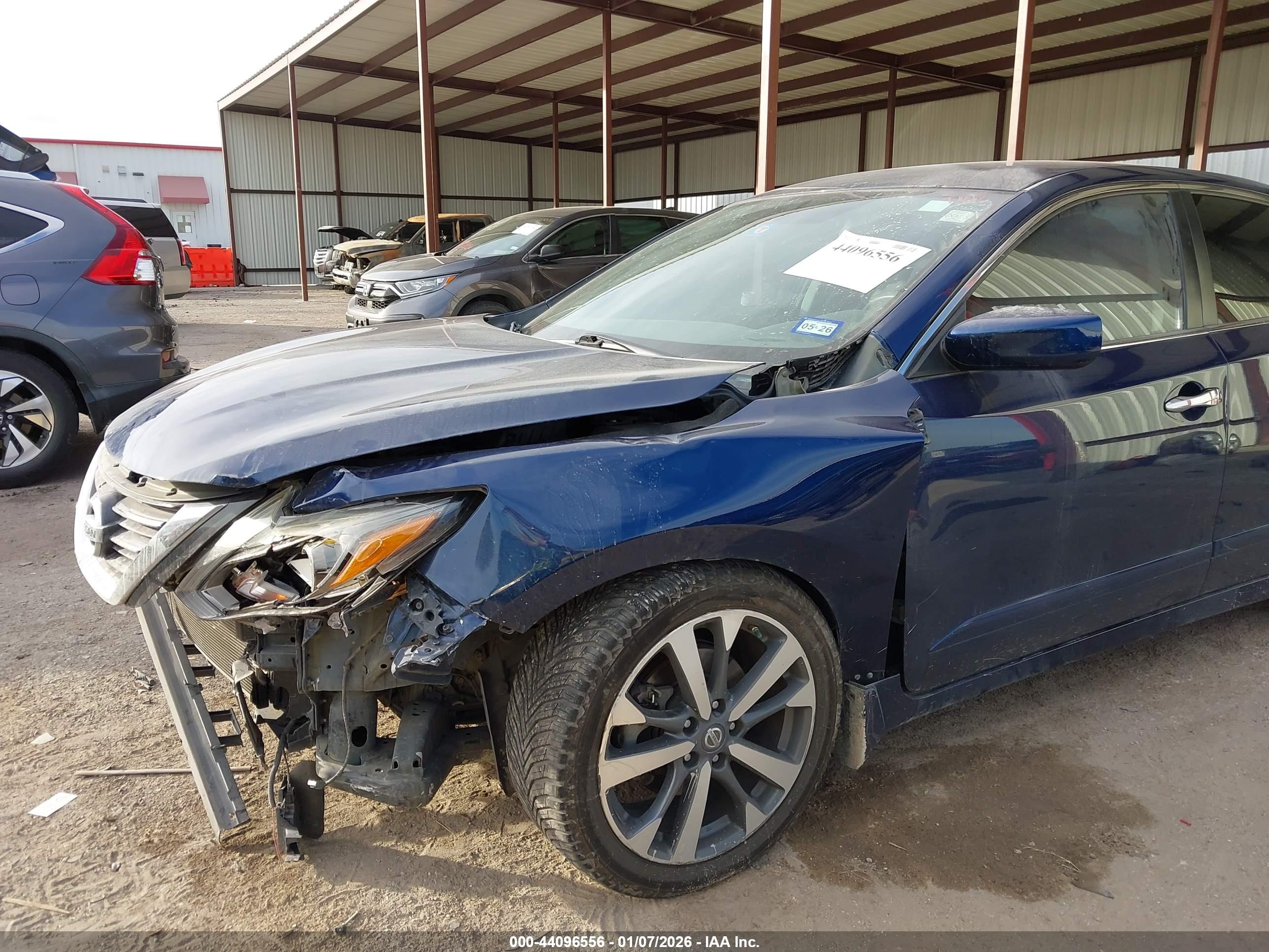 NISSAN ALTIMA image 6