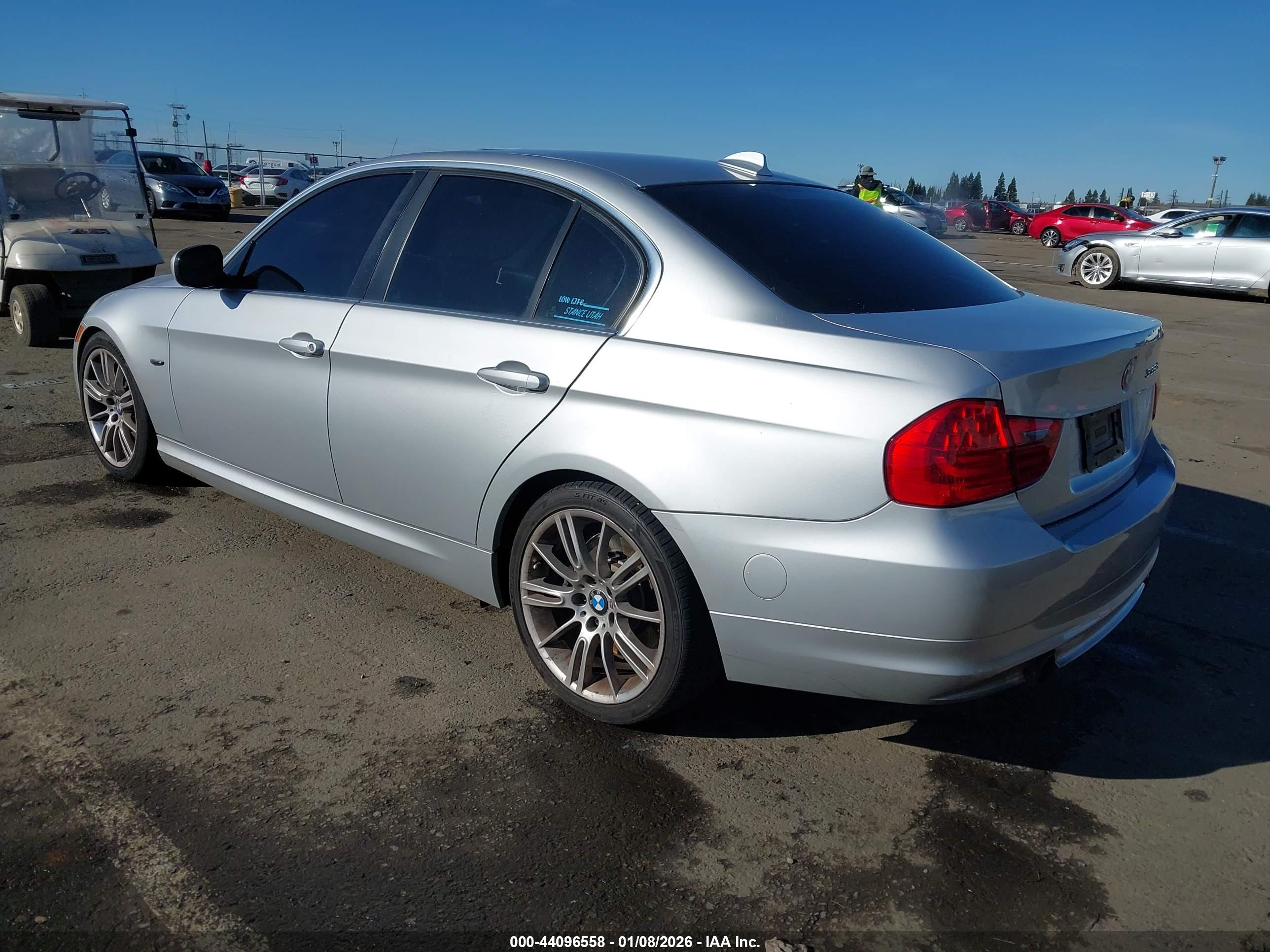 BMW 335D image 3