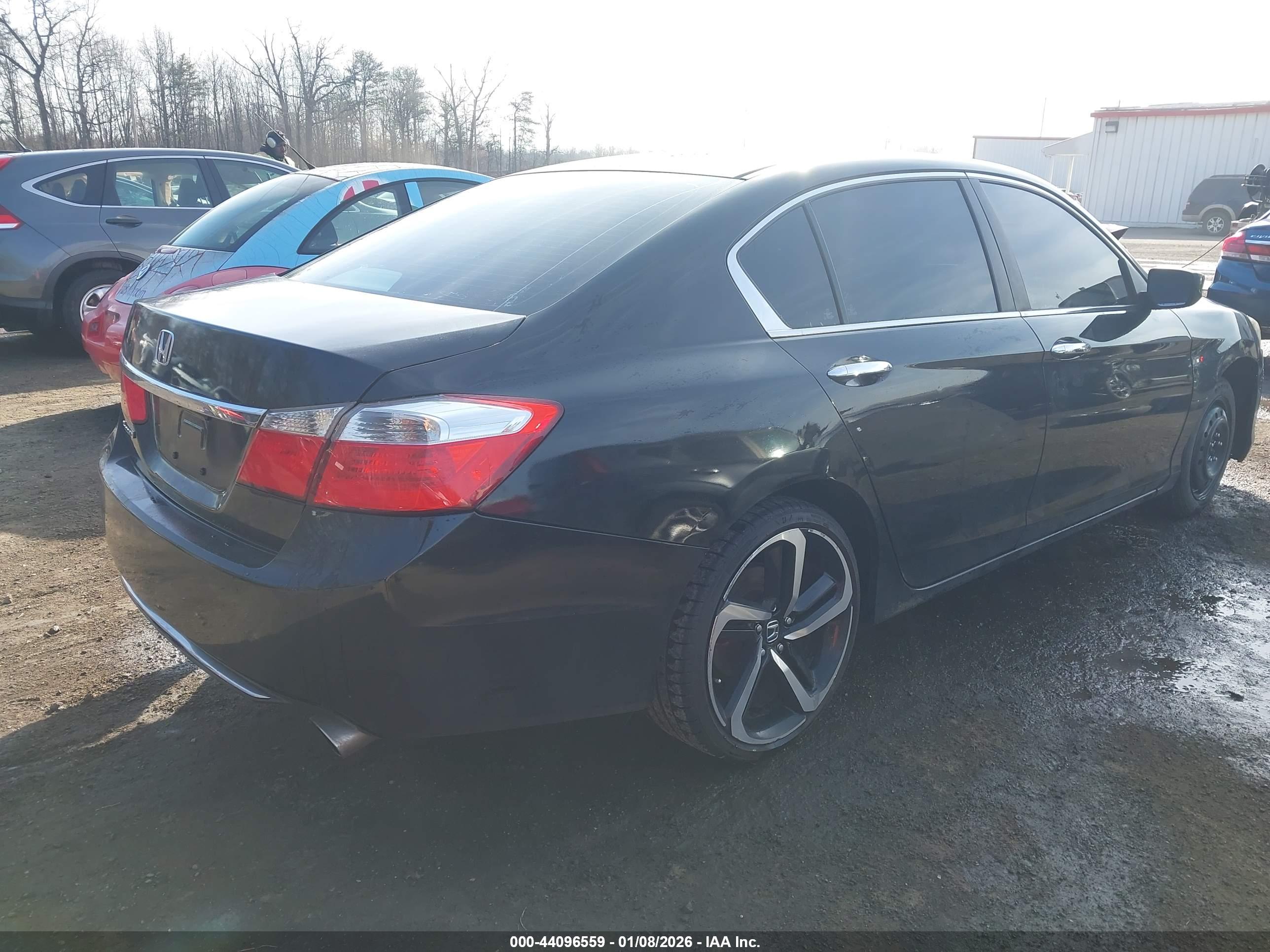 HONDA ACCORD image 4