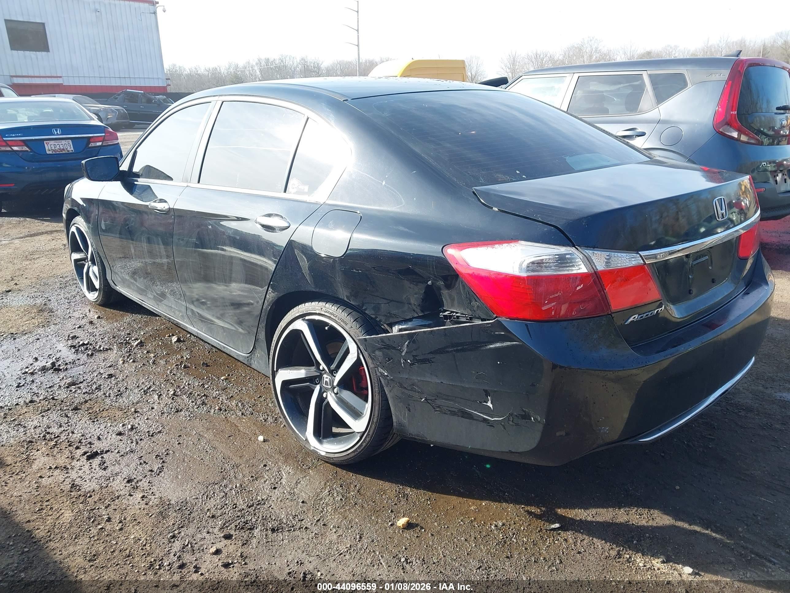 HONDA ACCORD image 6