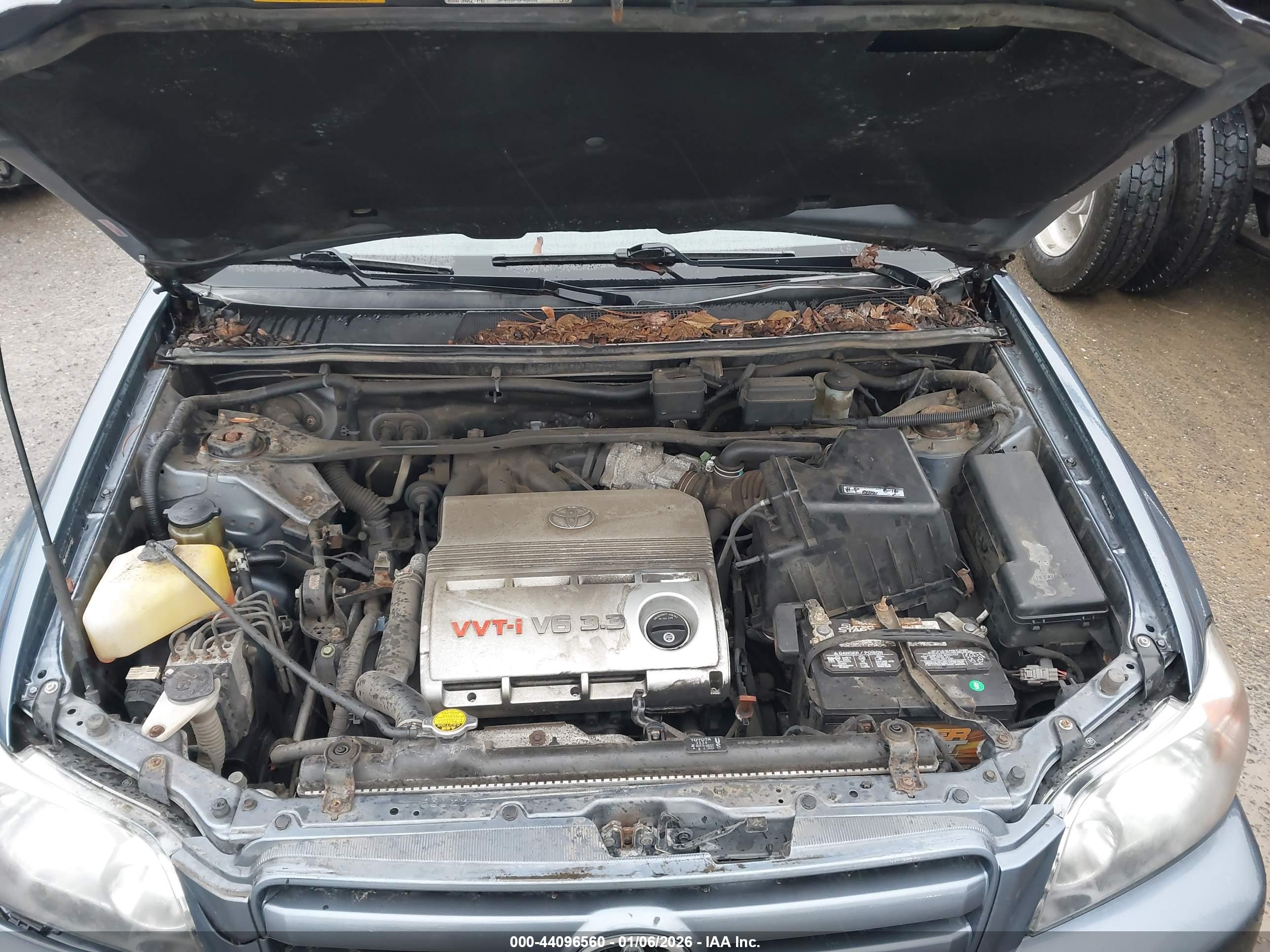 TOYOTA HIGHLANDER image 10