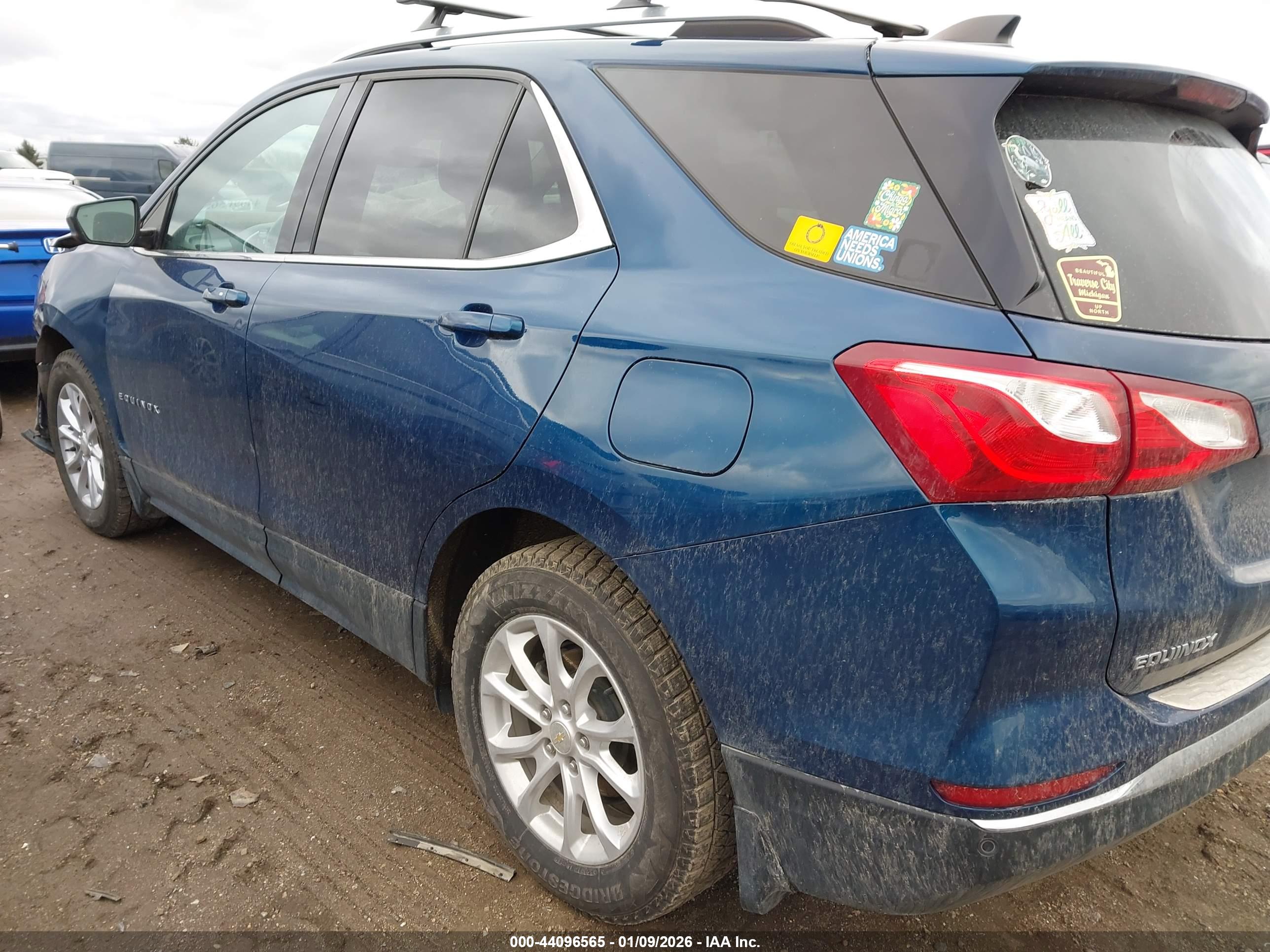 CHEVROLET EQUINOX image 3