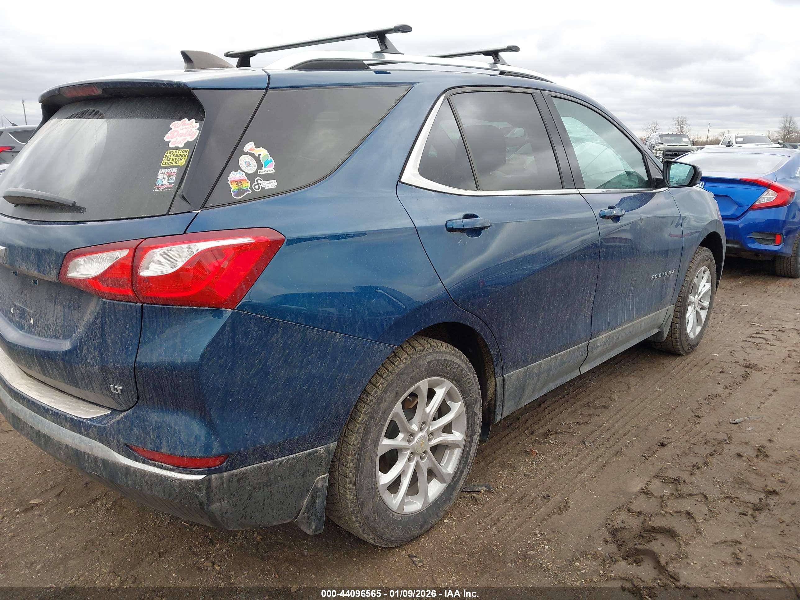 CHEVROLET EQUINOX image 4