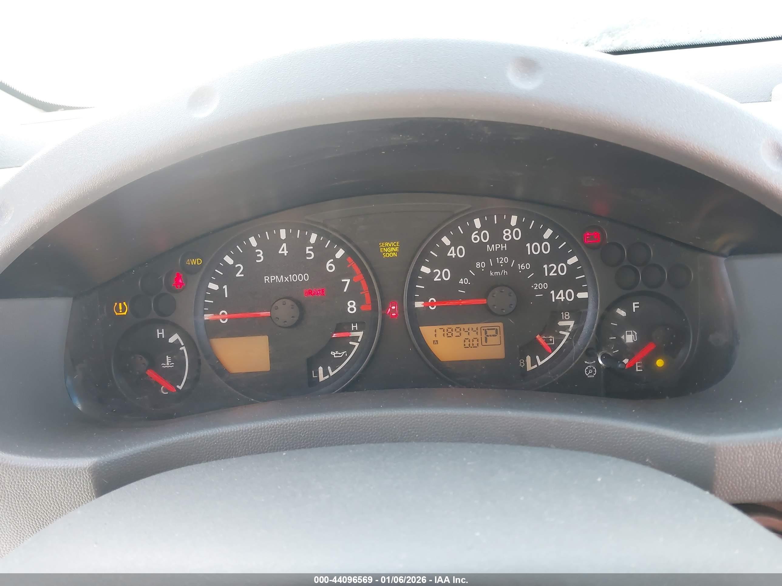 NISSAN FRONTIER image 7