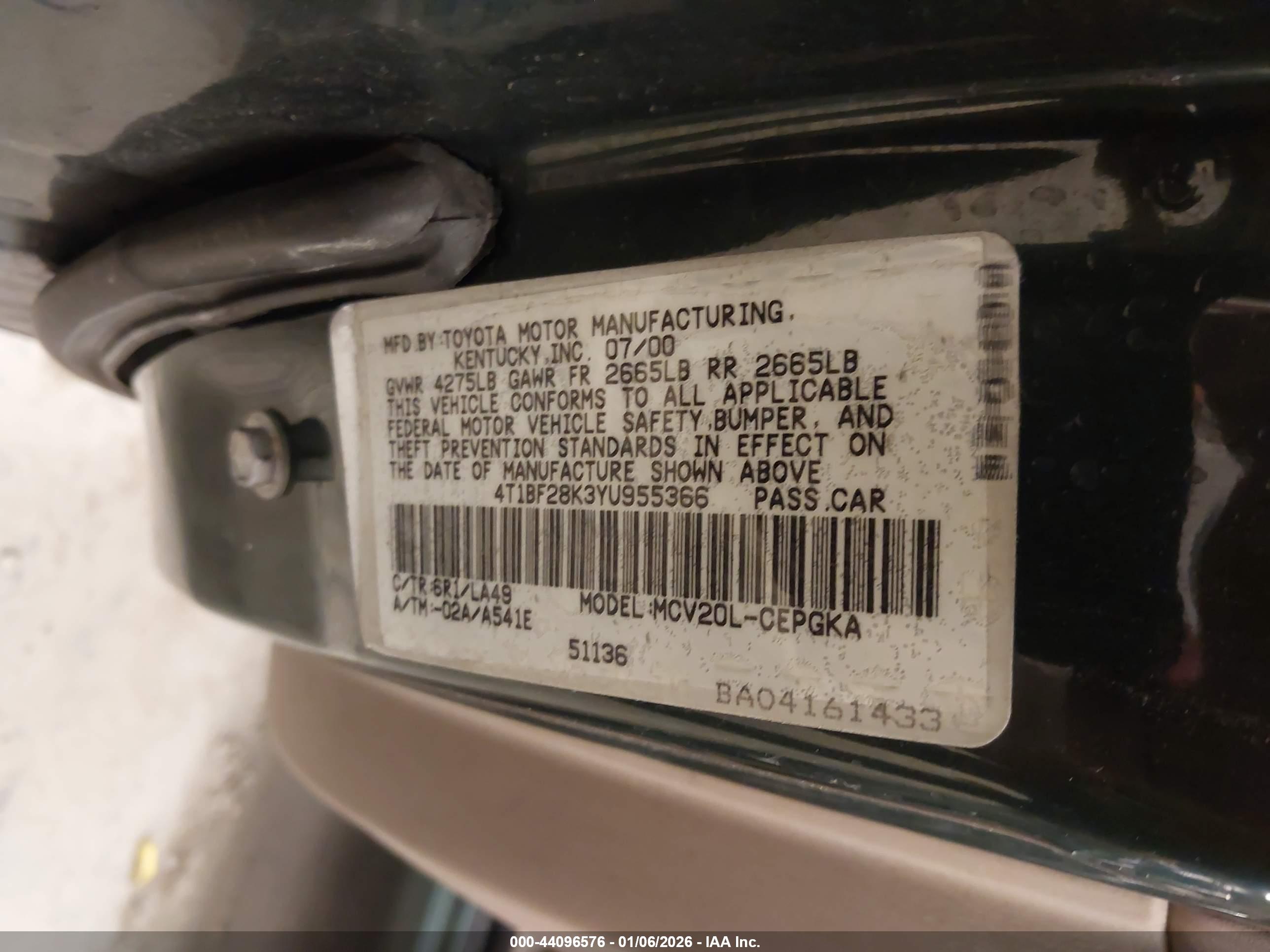 TOYOTA CAMRY image 9