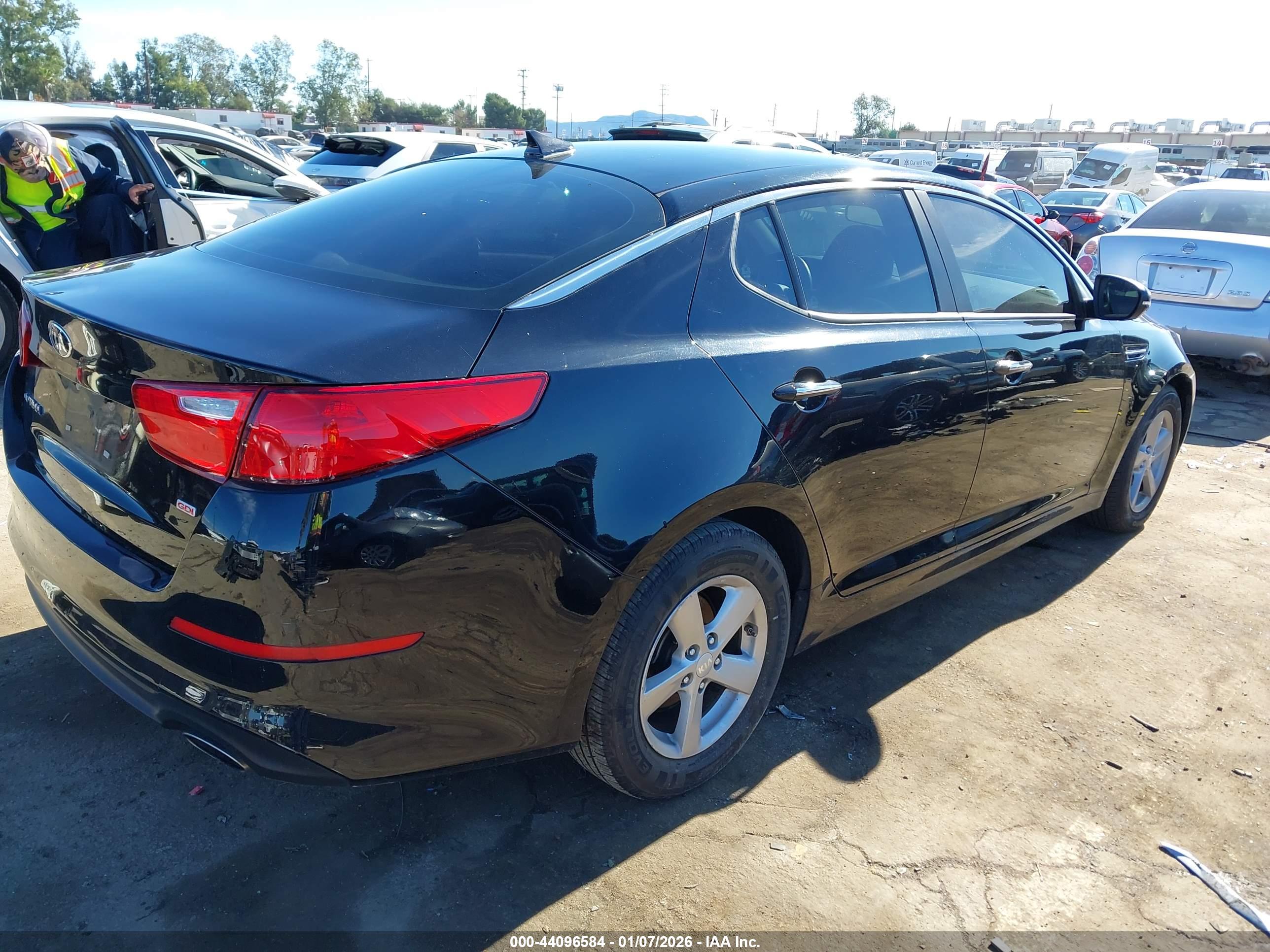 KIA OPTIMA image 4