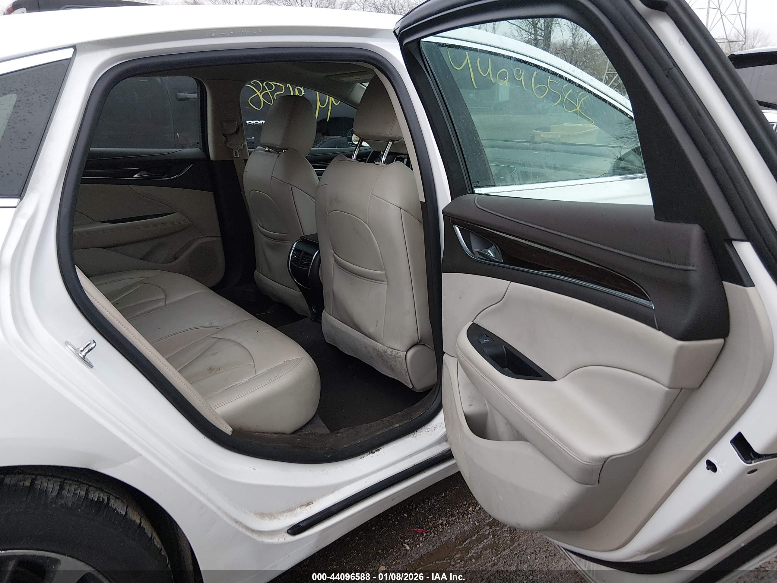 BUICK LACROSSE image 8