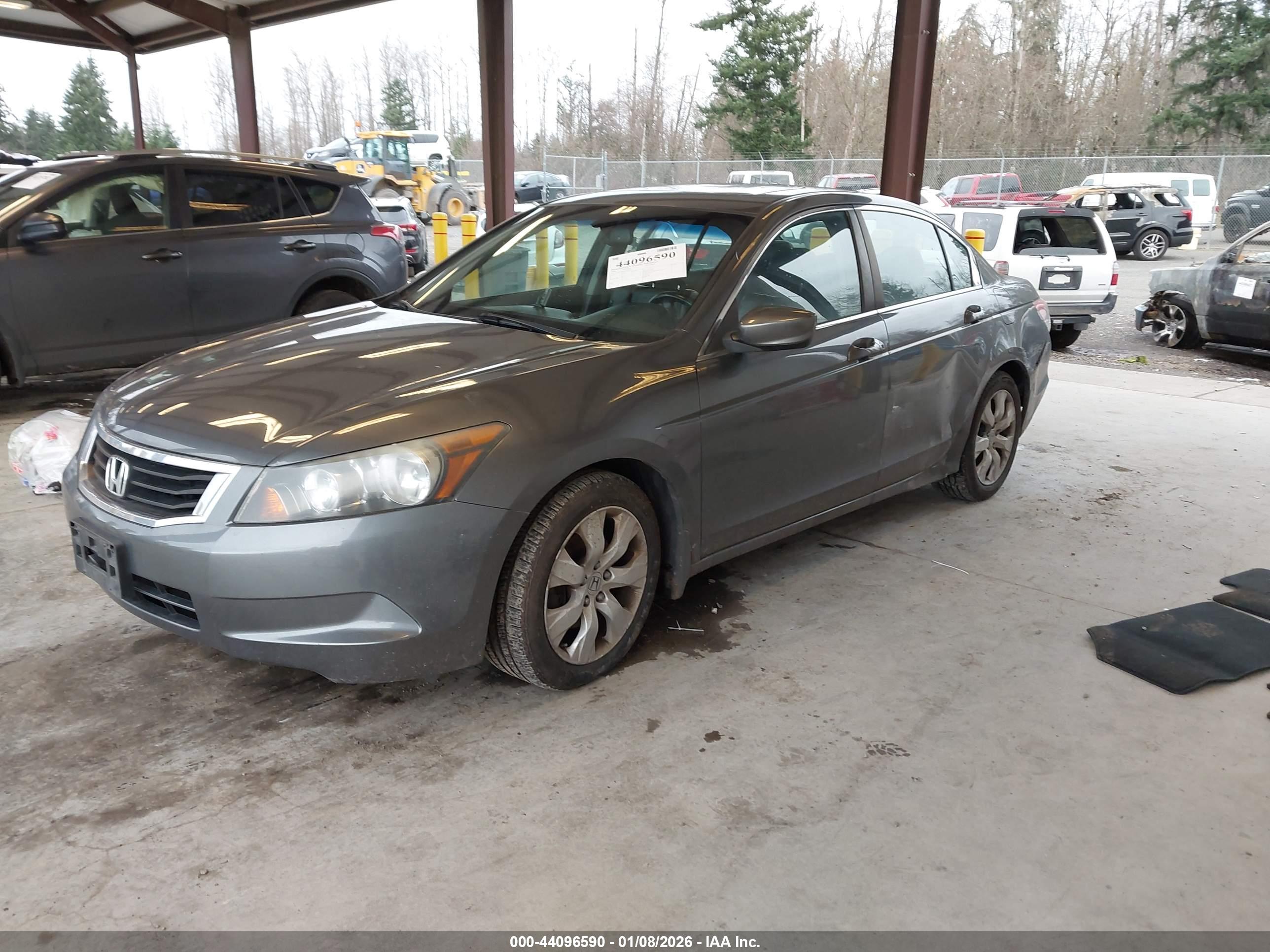 HONDA ACCORD image 2