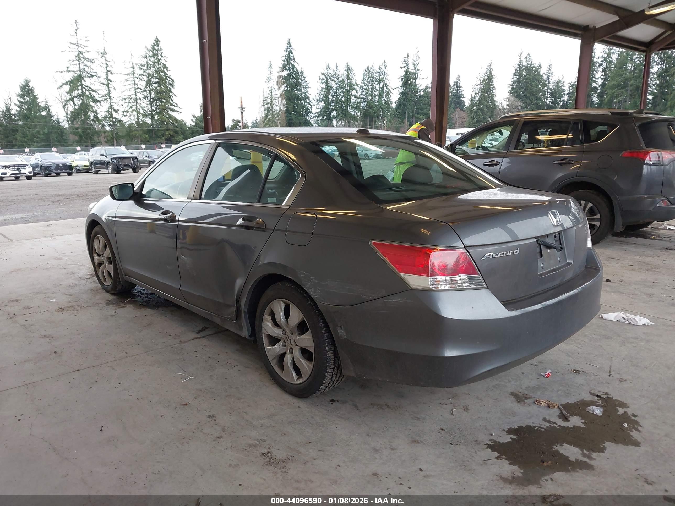 HONDA ACCORD image 6