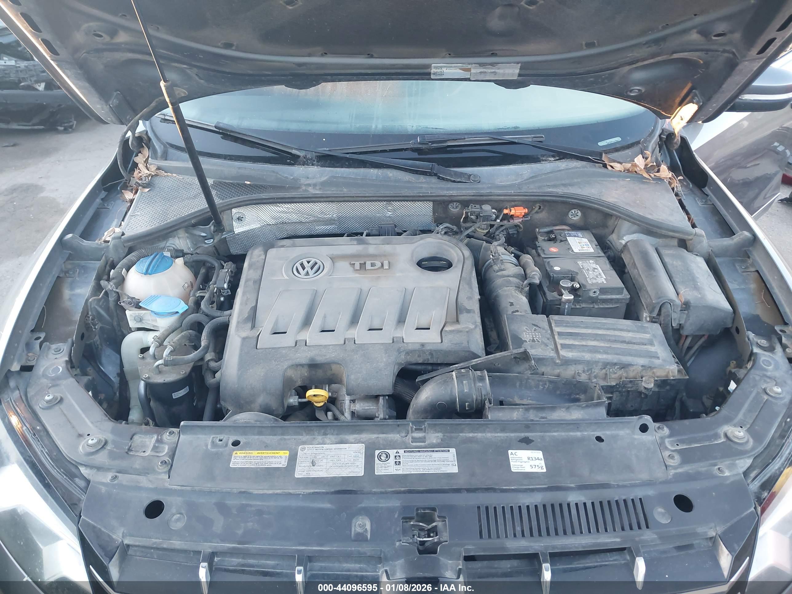 VOLKSWAGEN PASSAT image 10