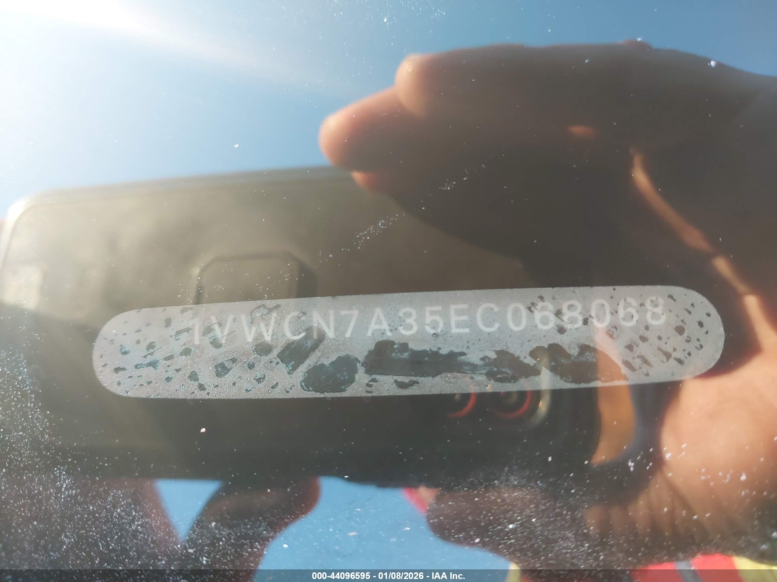 VOLKSWAGEN PASSAT image 9