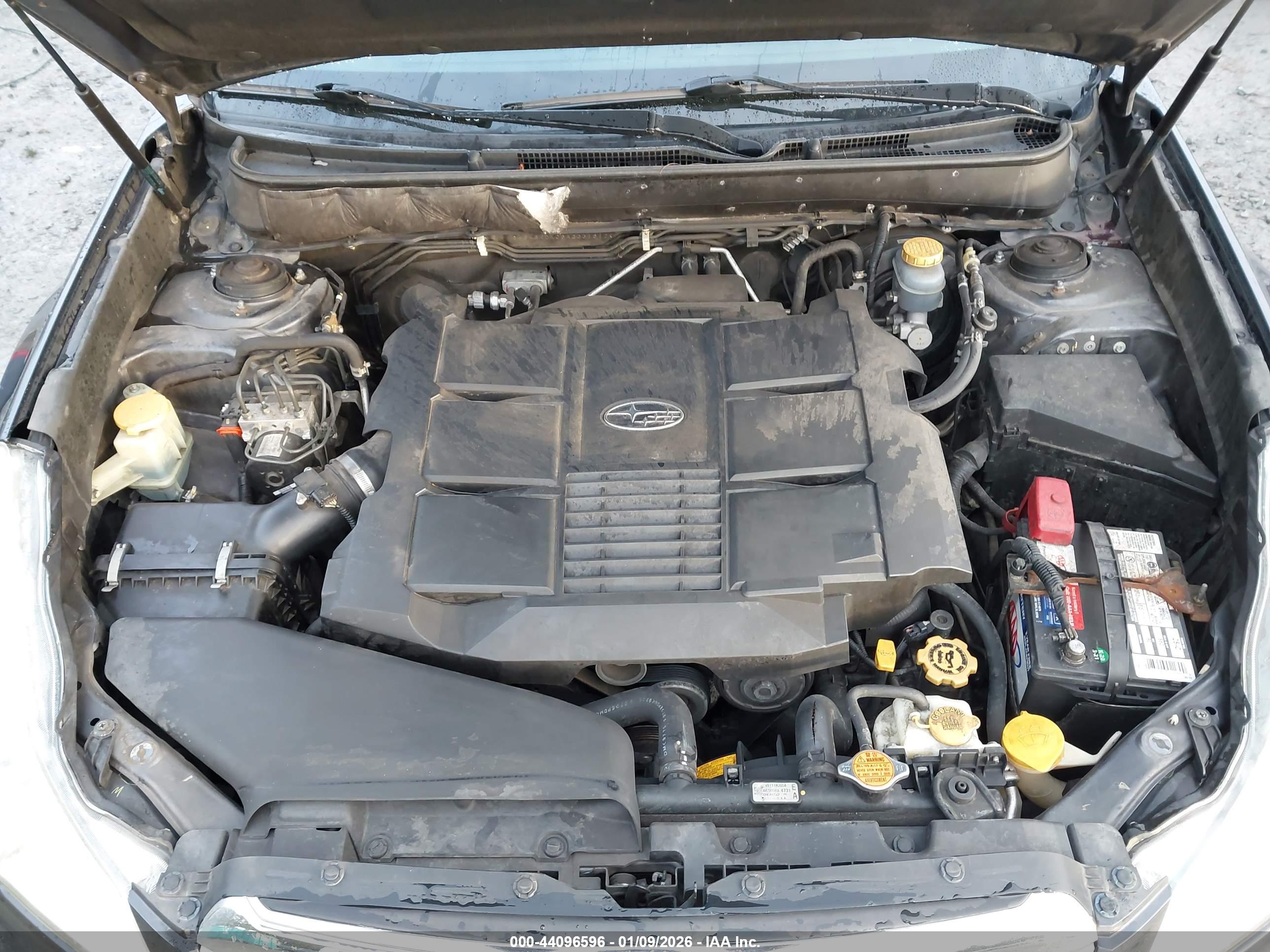 SUBARU OUTBACK image 10