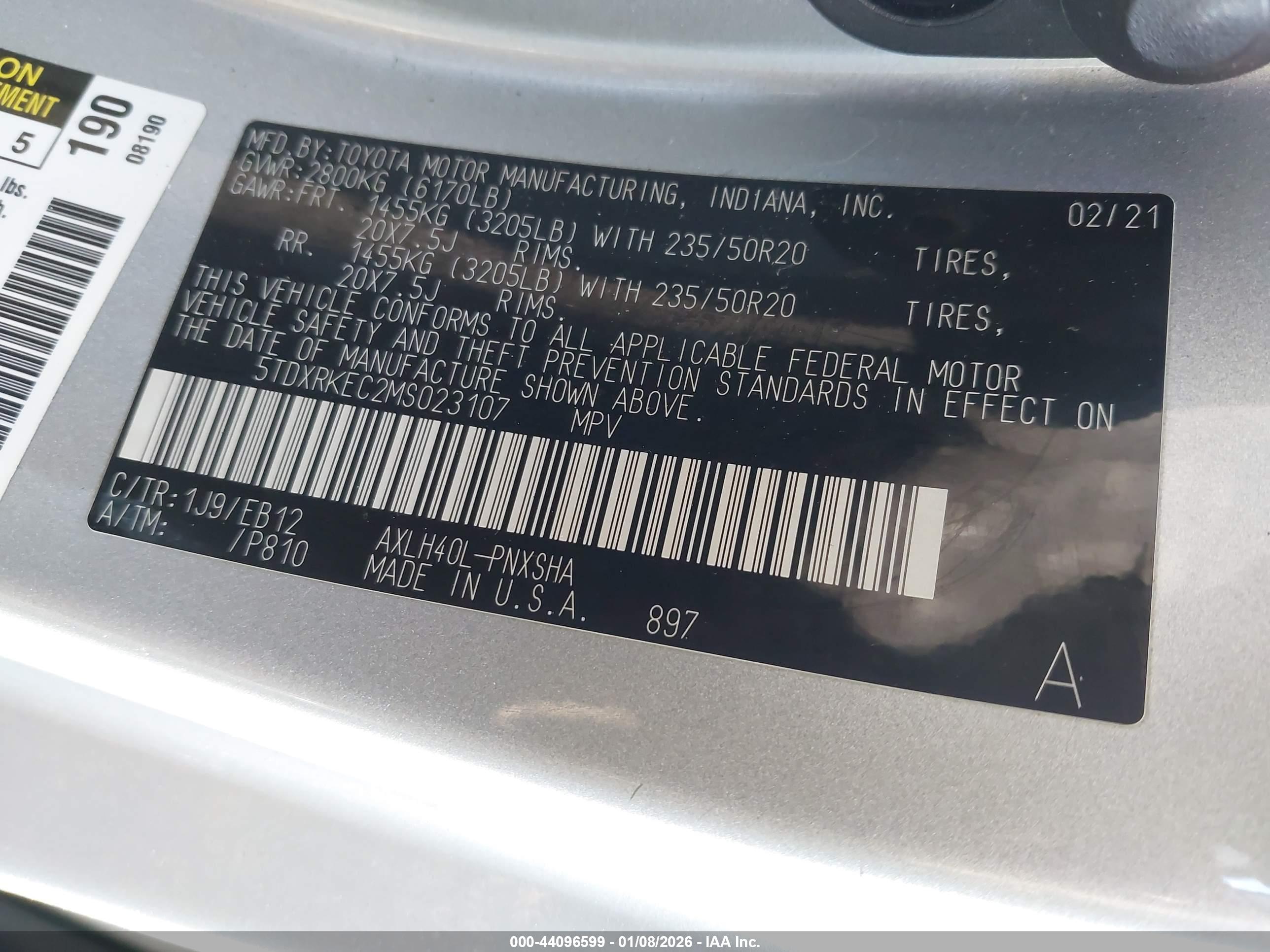 TOYOTA SIENNA image 9