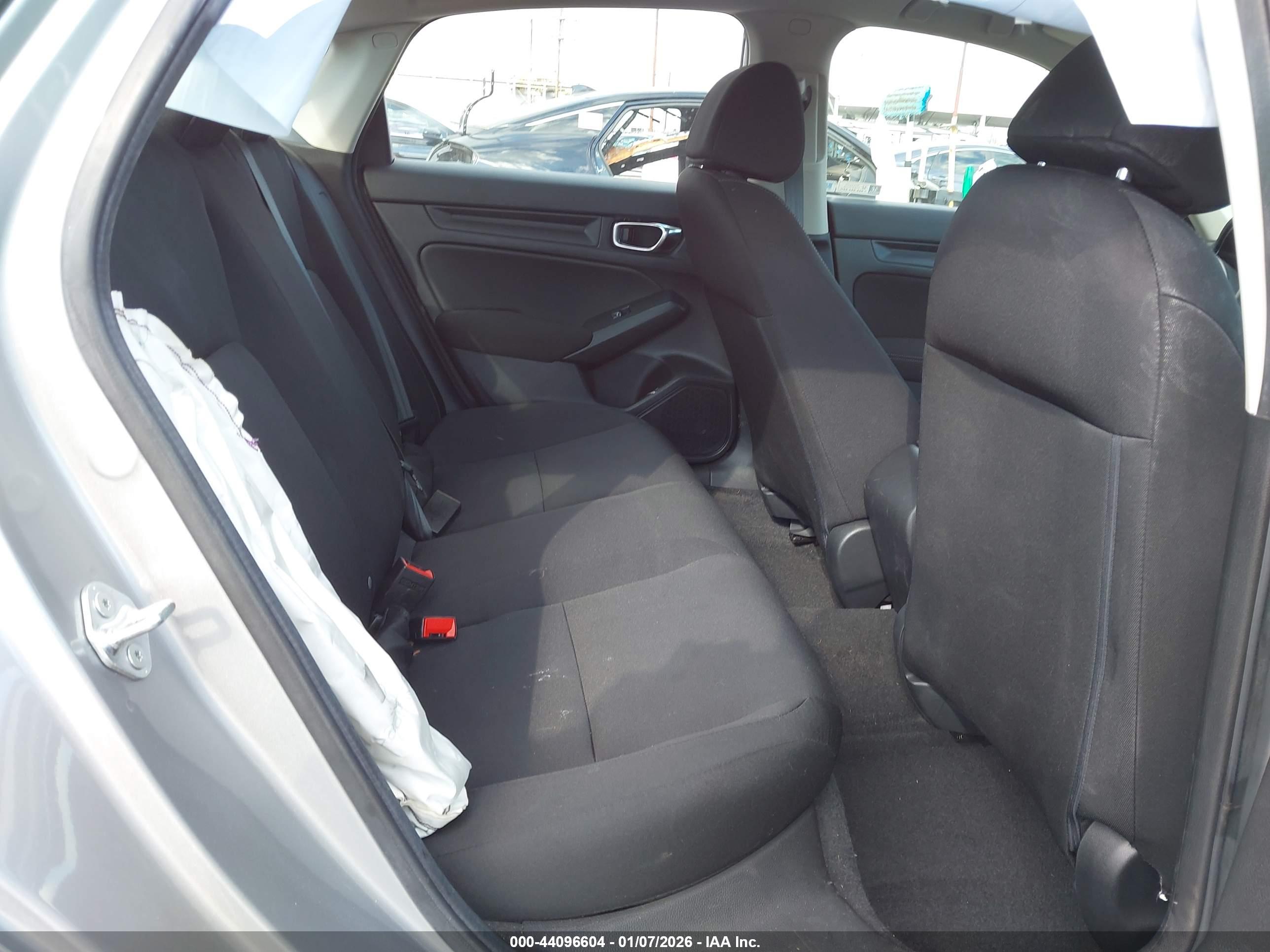 HONDA CIVIC image 8