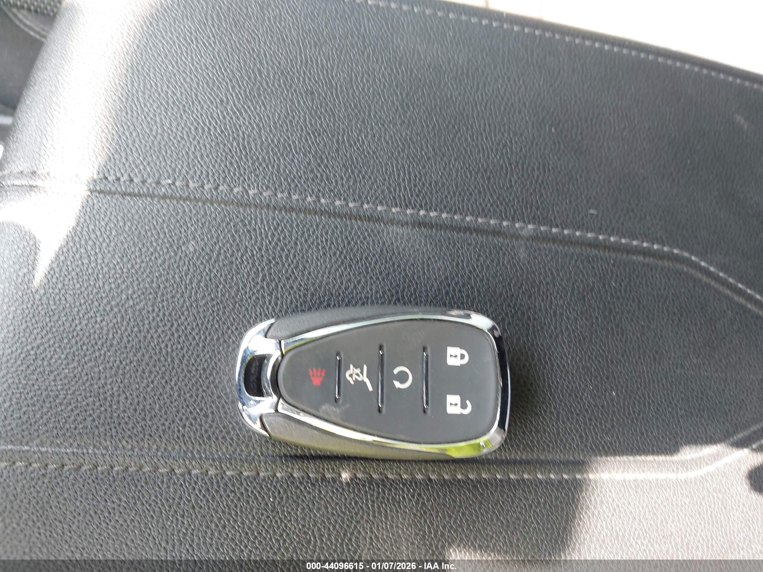 CHEVROLET TRAVERSE image 11