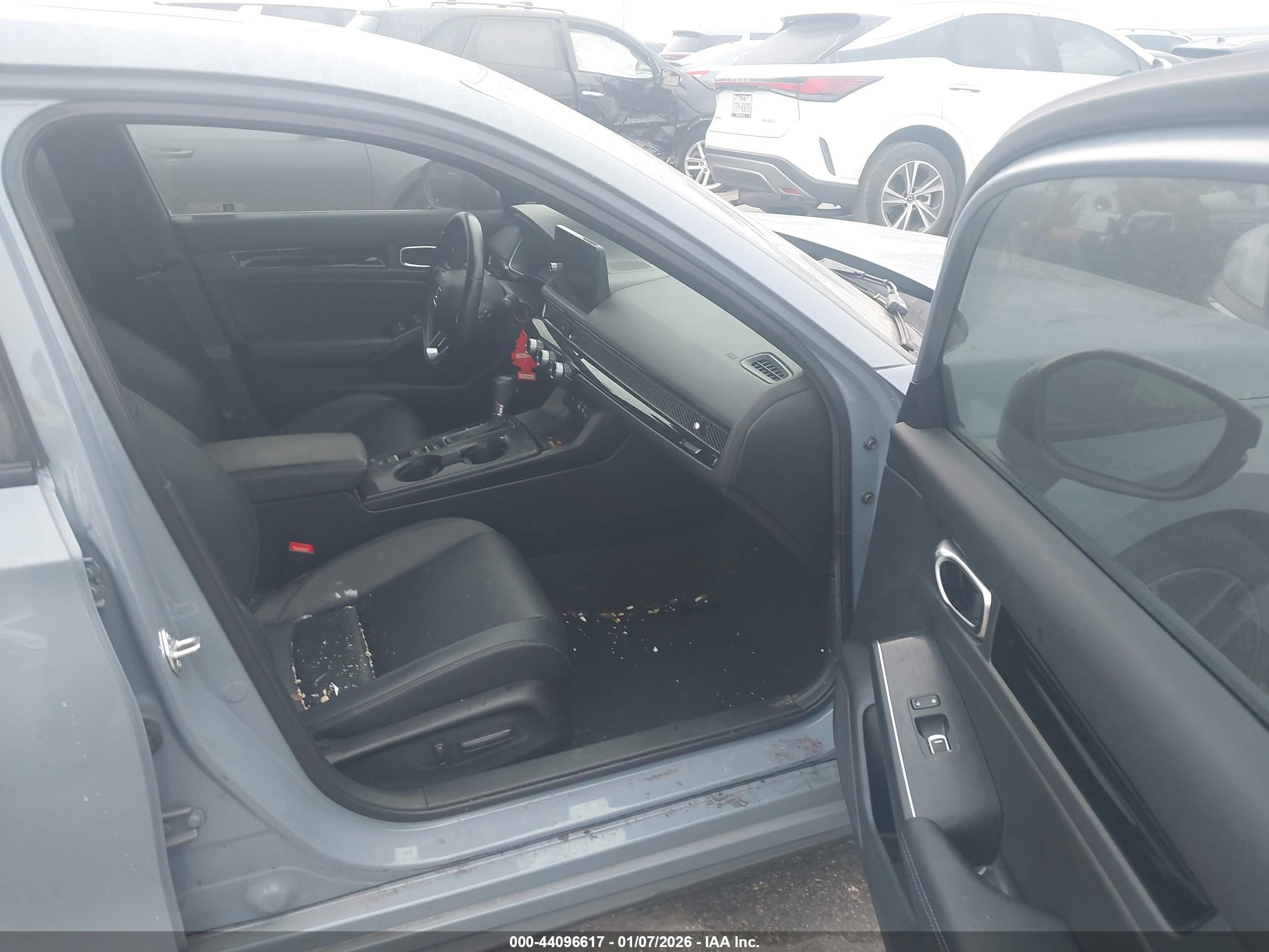 HONDA CIVIC image 5