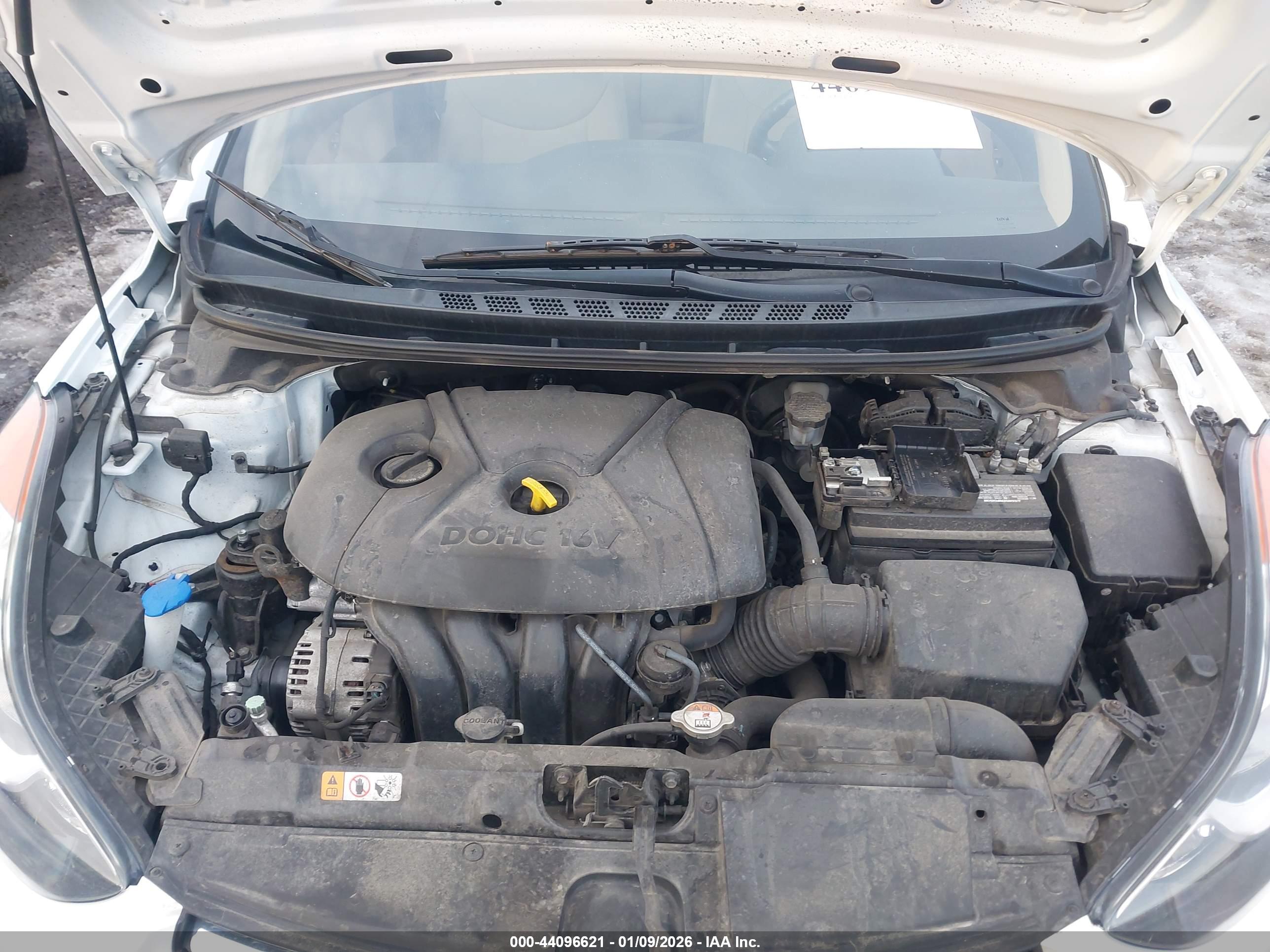 HYUNDAI ELANTRA image 10