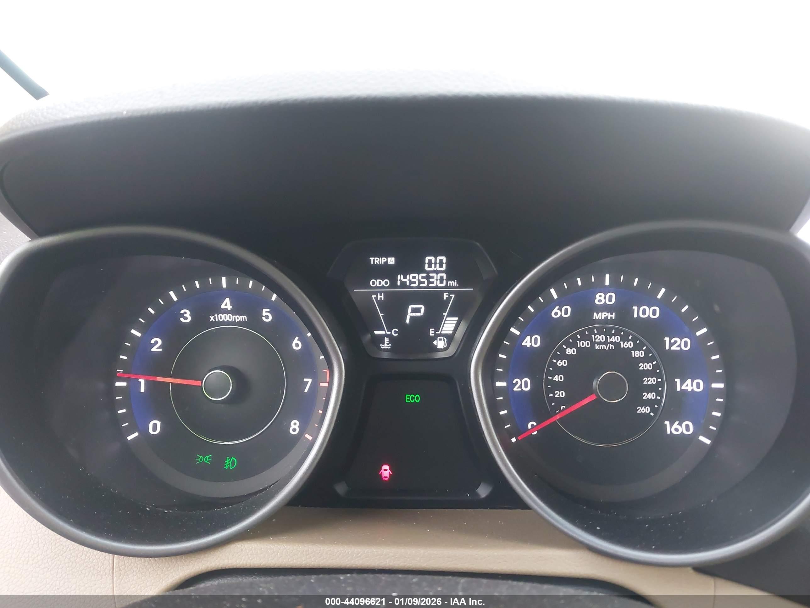 HYUNDAI ELANTRA image 7