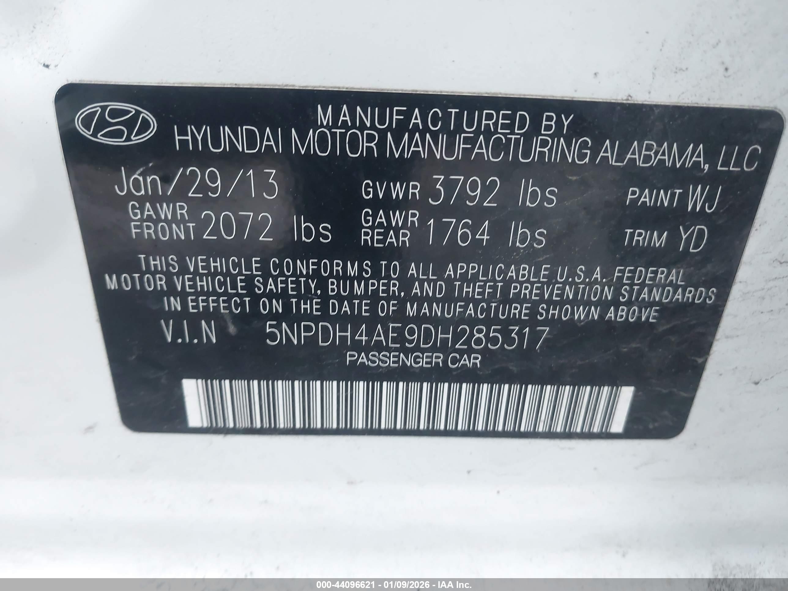 HYUNDAI ELANTRA image 9