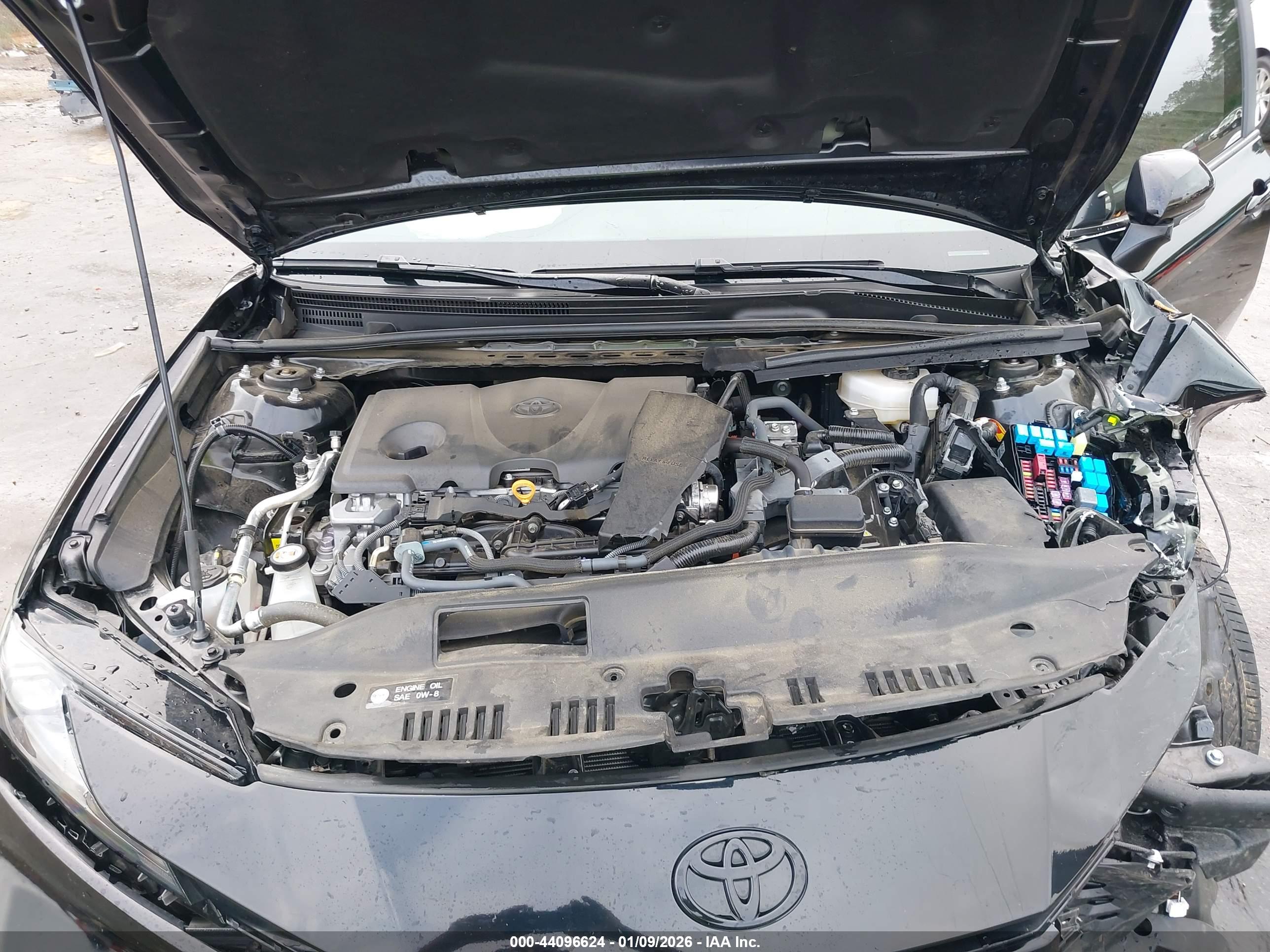 TOYOTA CAMRY image 10