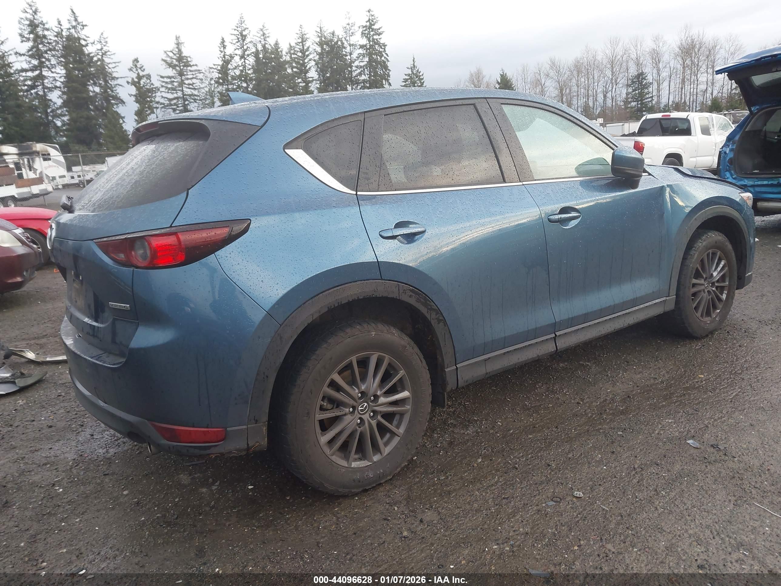 MAZDA CX-5 image 4