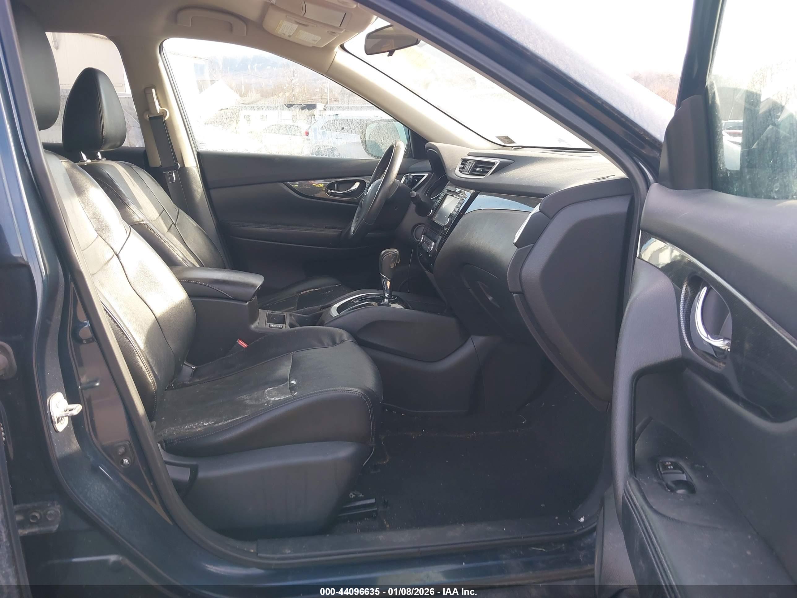 NISSAN ROGUE image 5