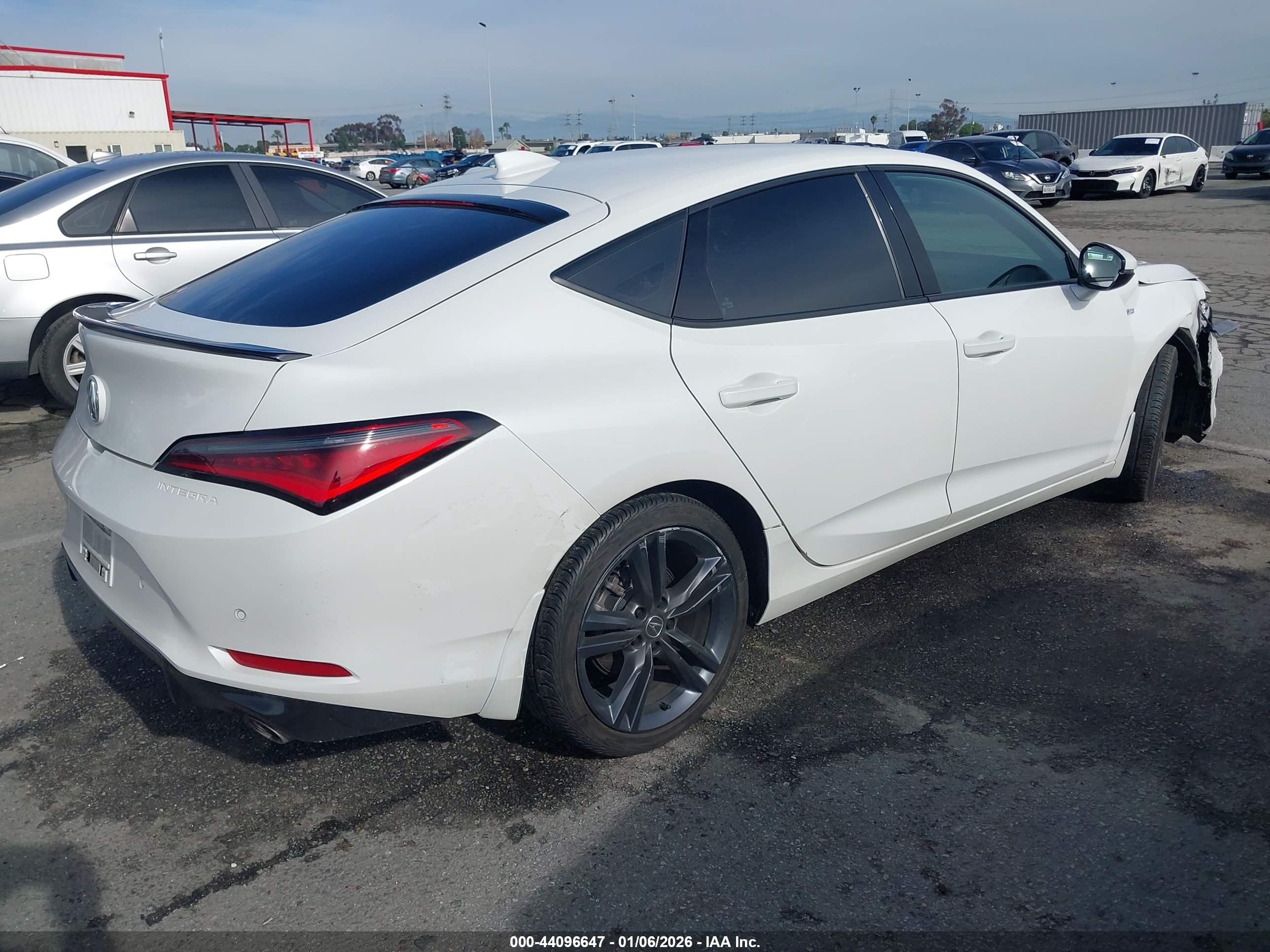 ACURA INTEGRA image 4