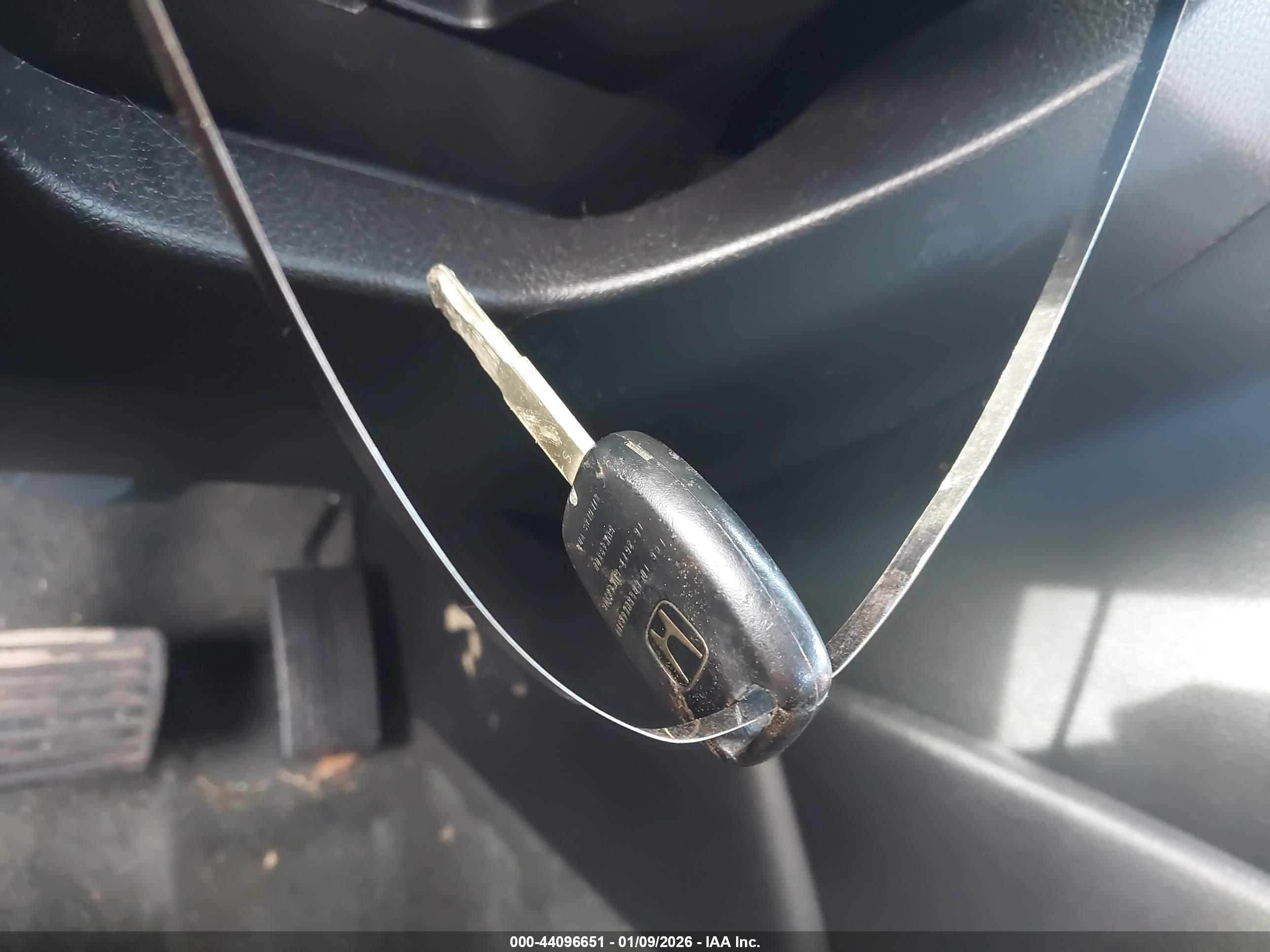 HONDA ACCORD image 11