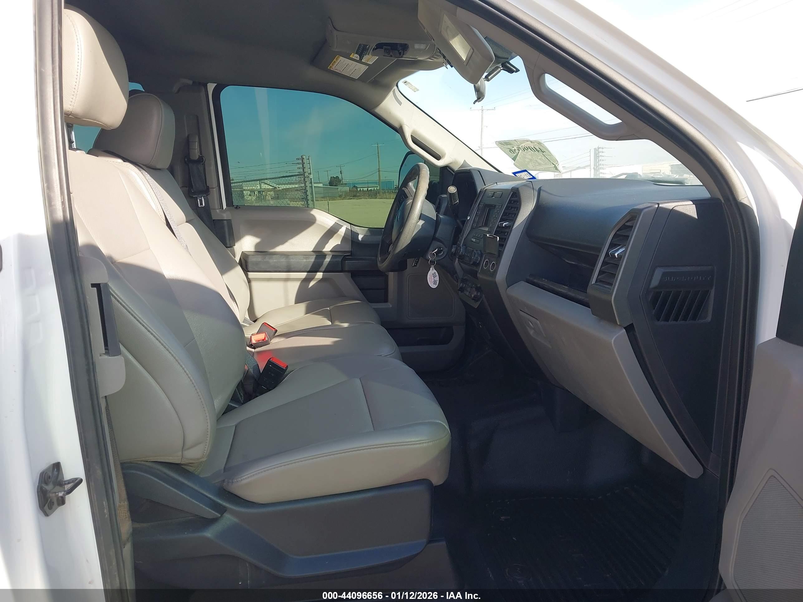 FORD F-250 image 5