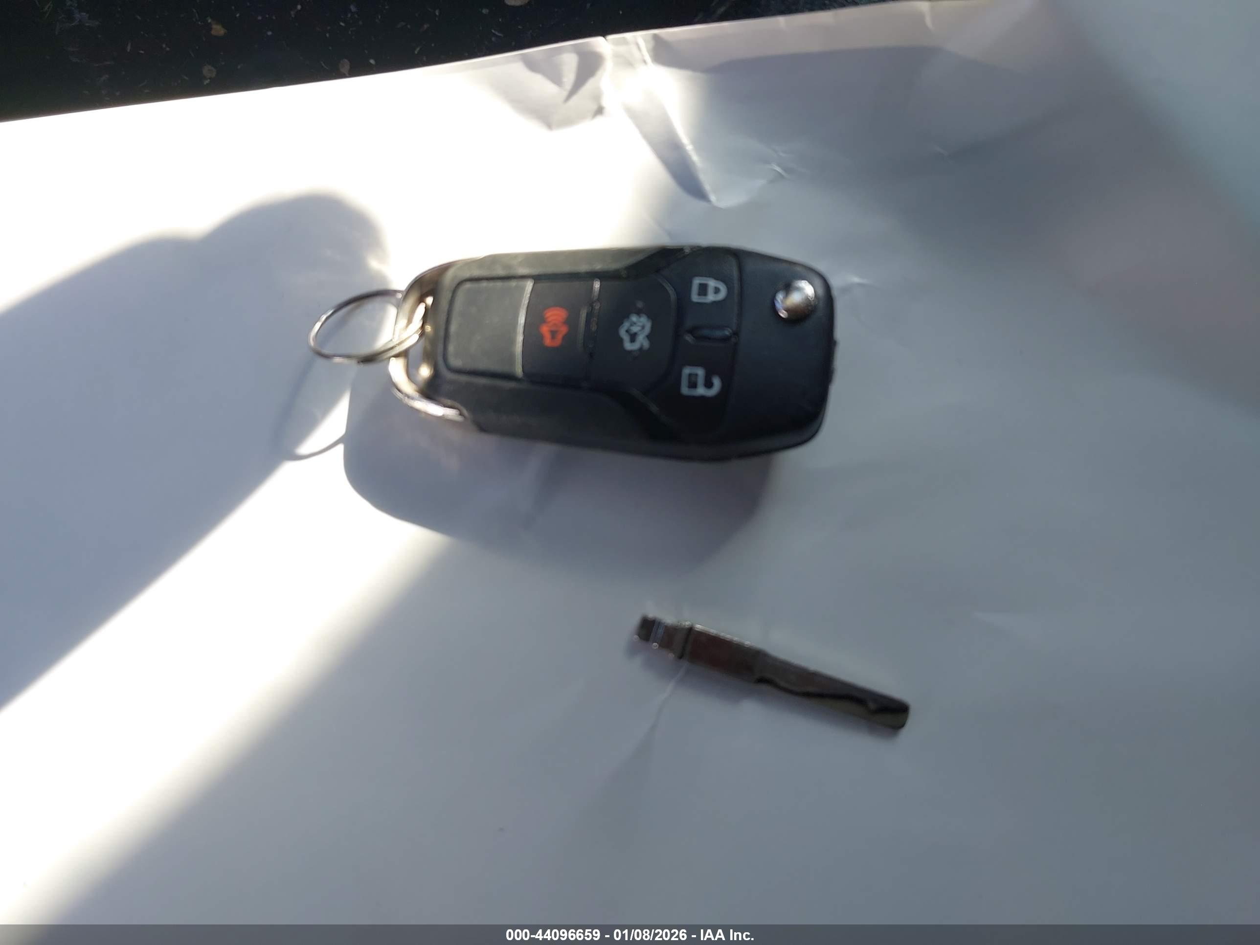 FORD FUSION image 11