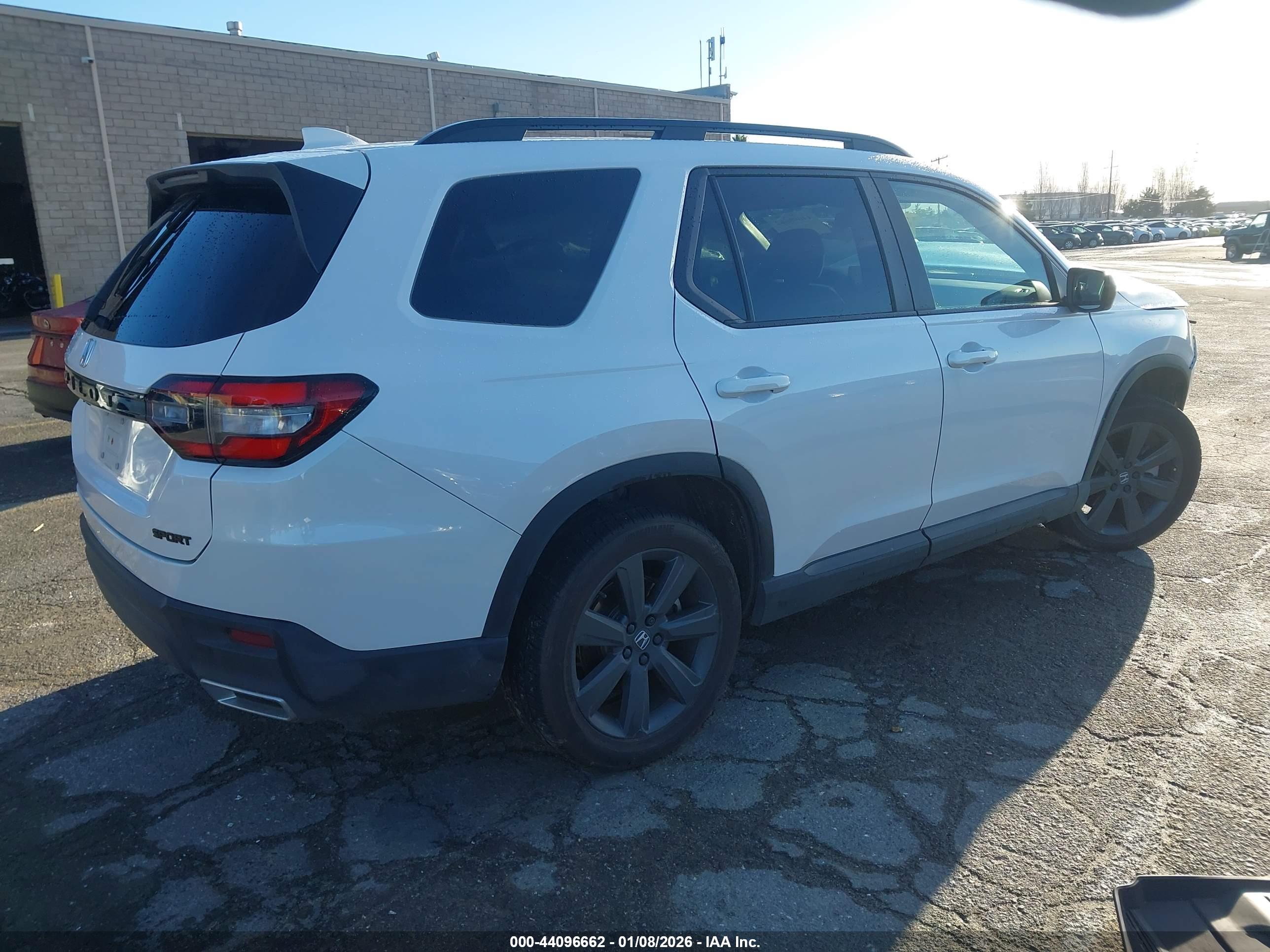 HONDA PILOT image 4