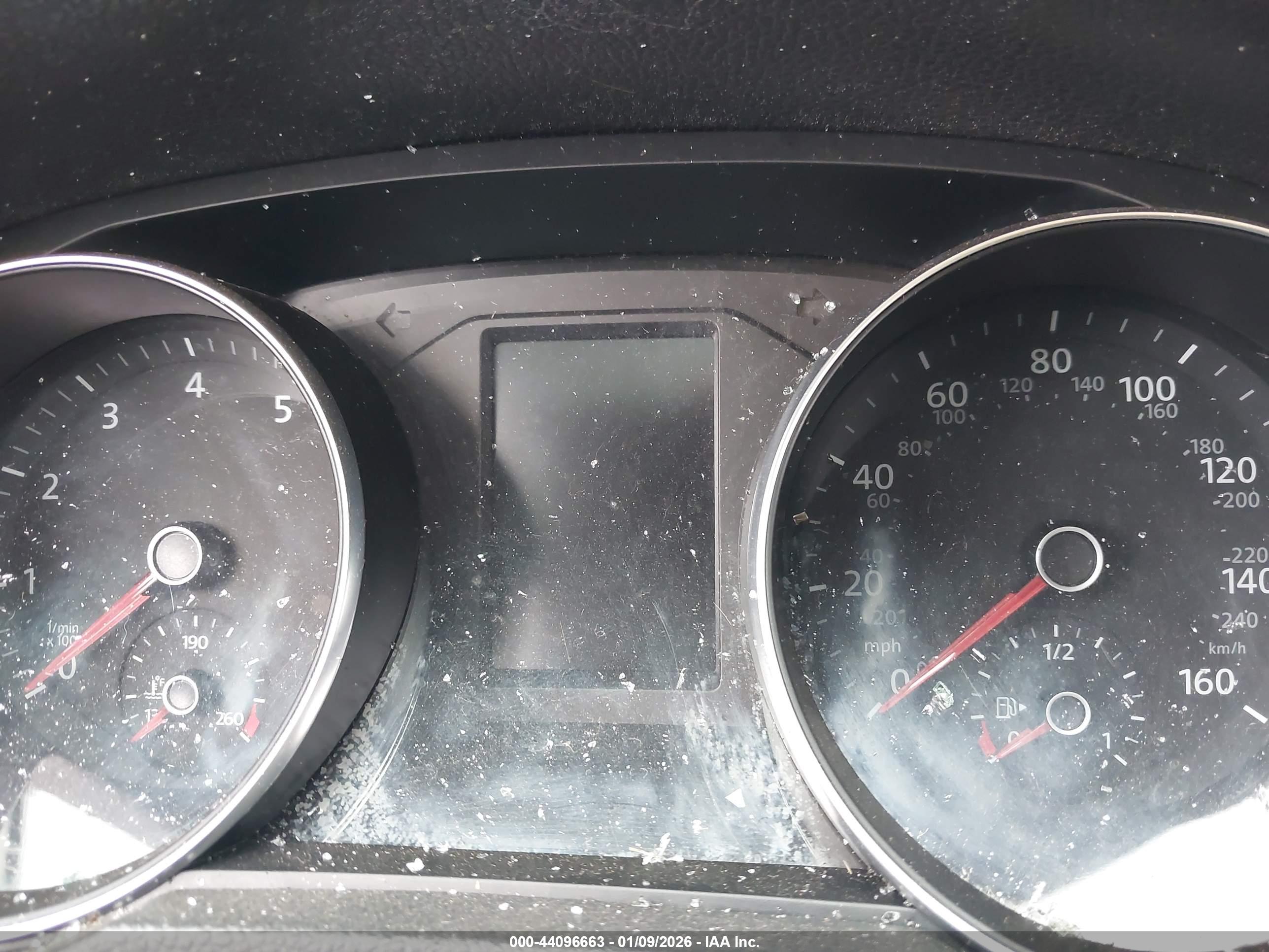 VOLKSWAGEN PASSAT image 7