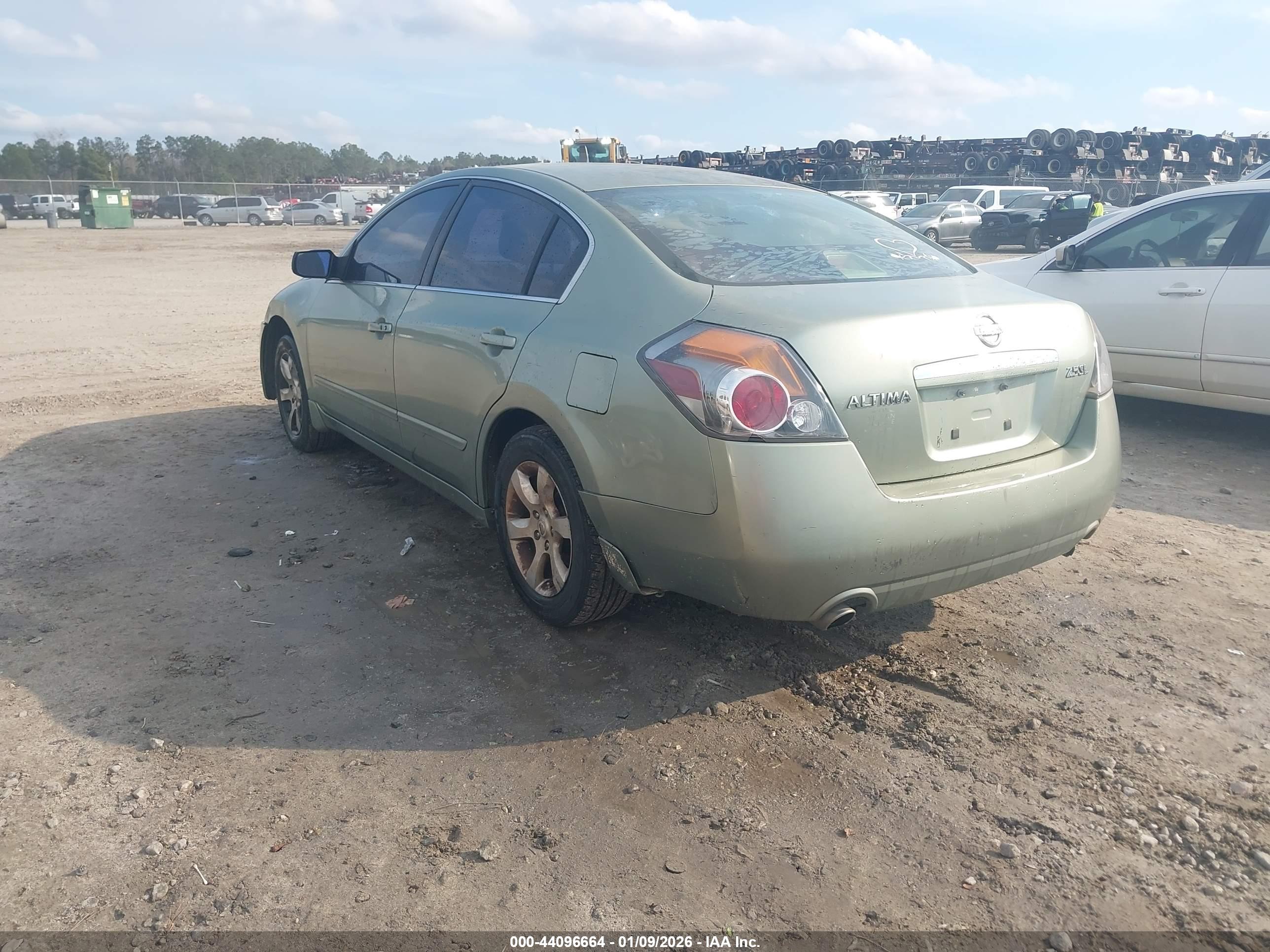NISSAN ALTIMA image 3