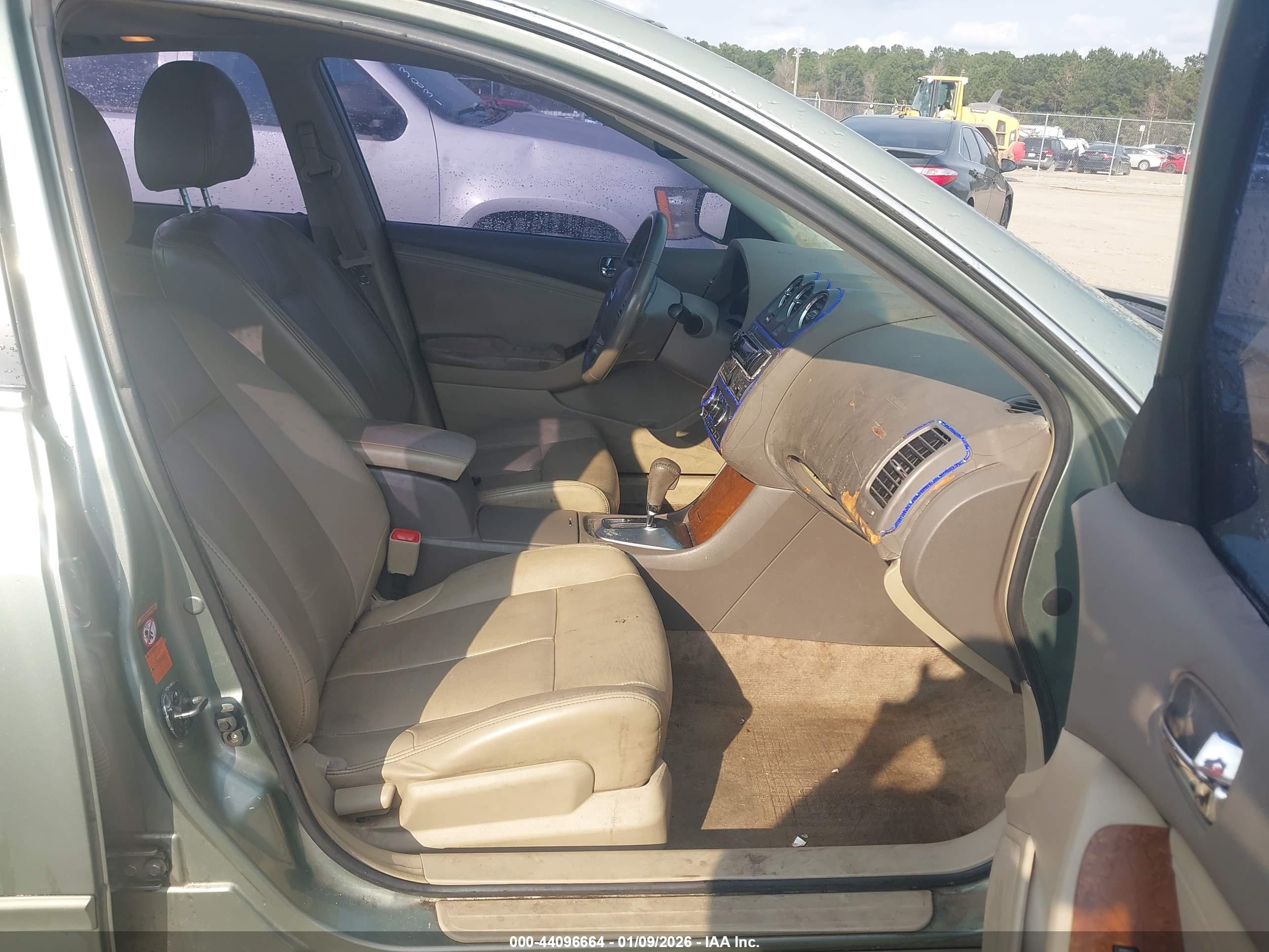 NISSAN ALTIMA image 5