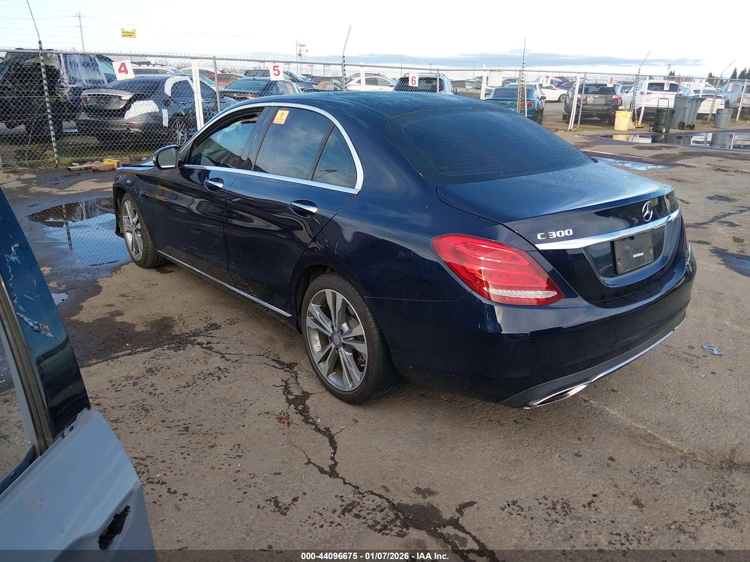 MERCEDES-BENZ C image 3