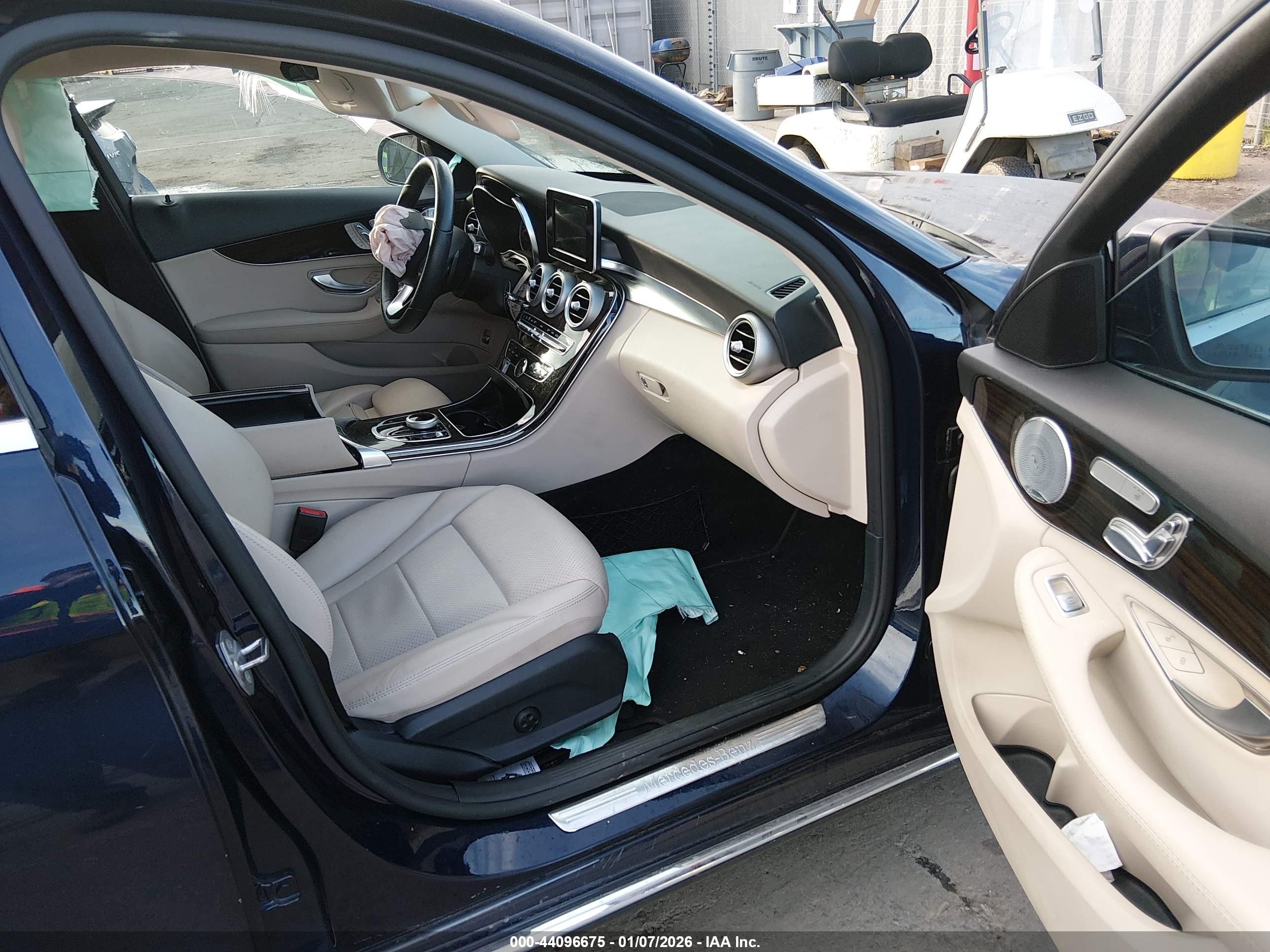 MERCEDES-BENZ C image 5