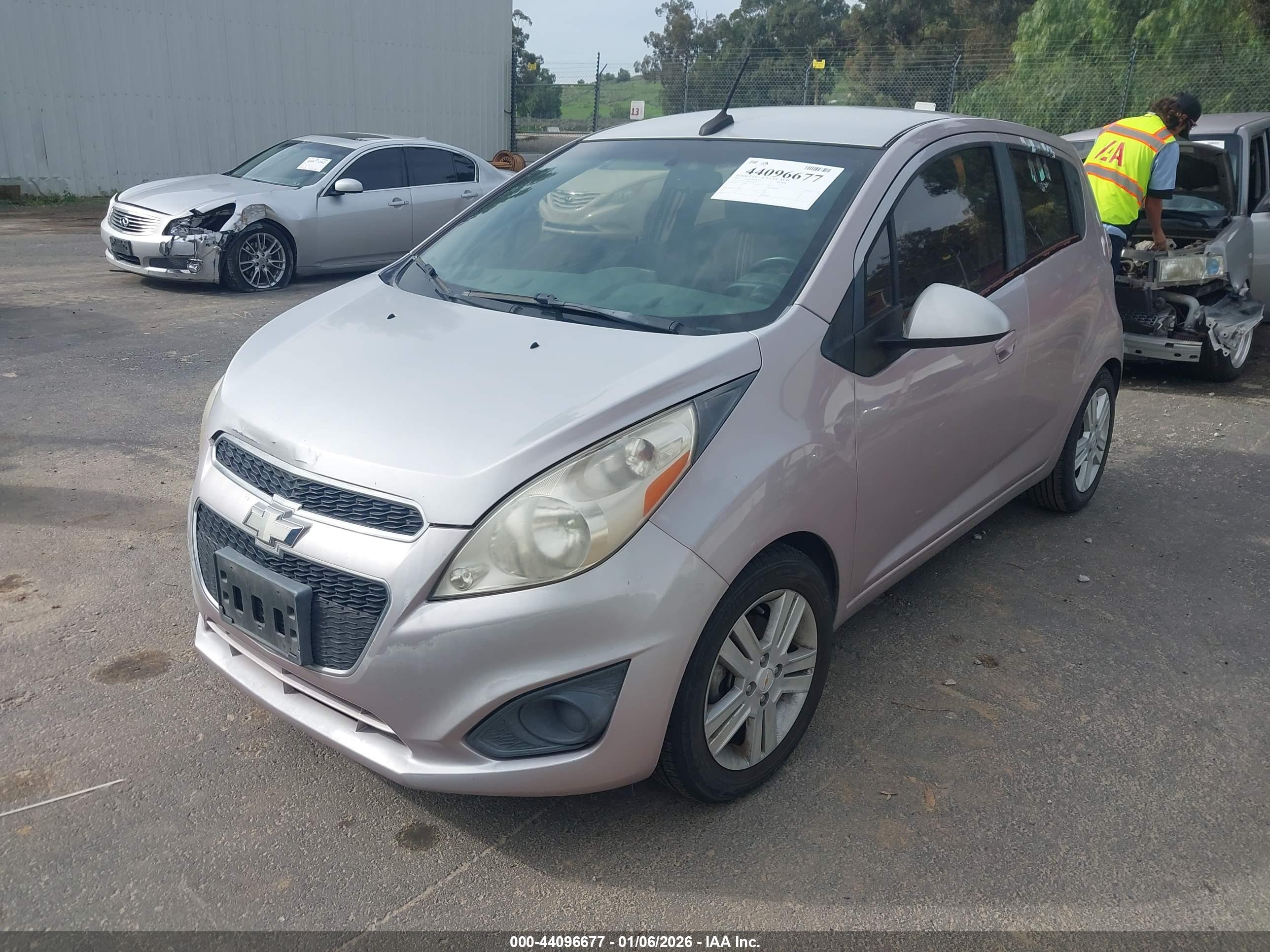 CHEVROLET SPARK image 2