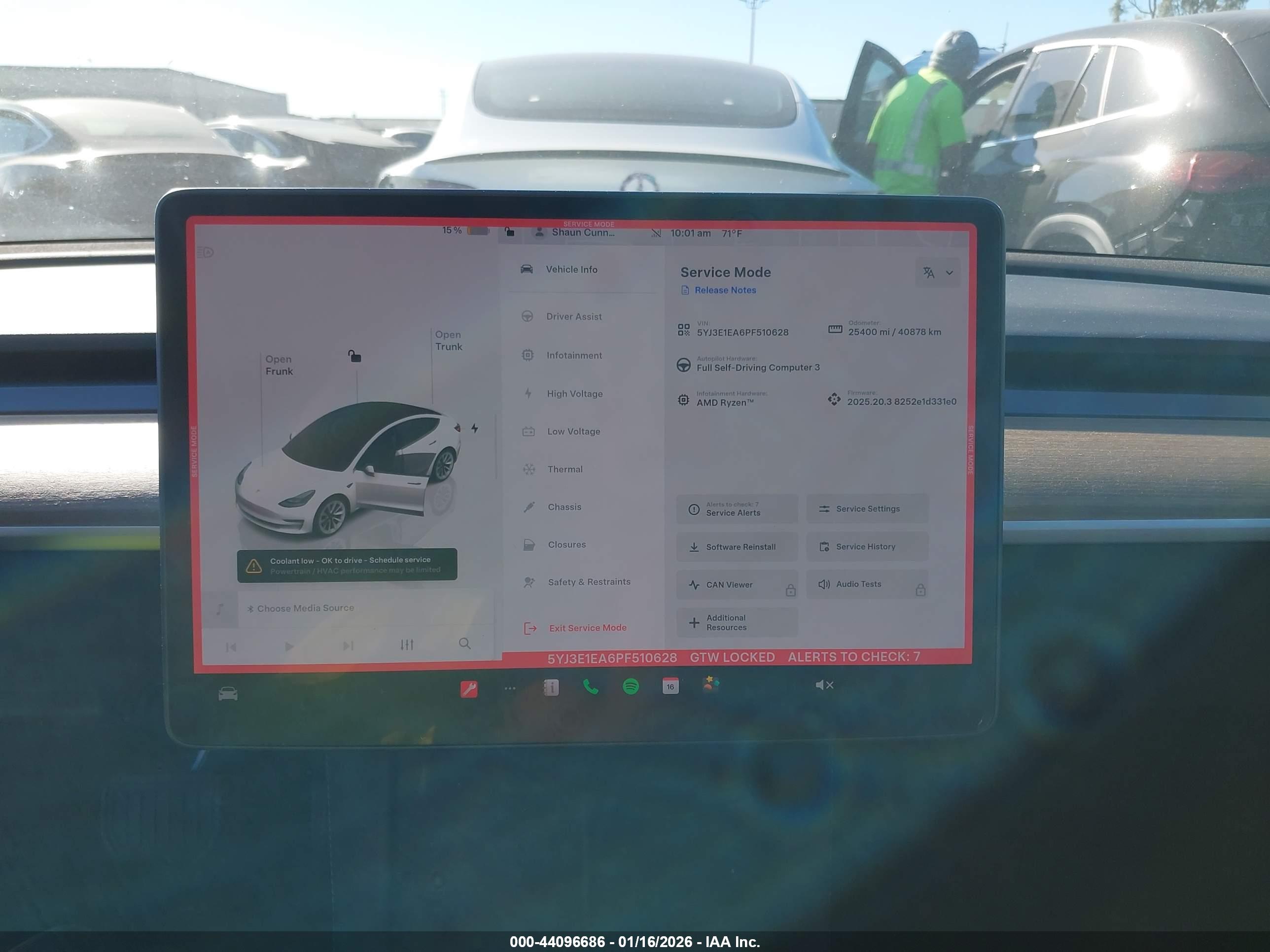 TESLA MODEL image 7