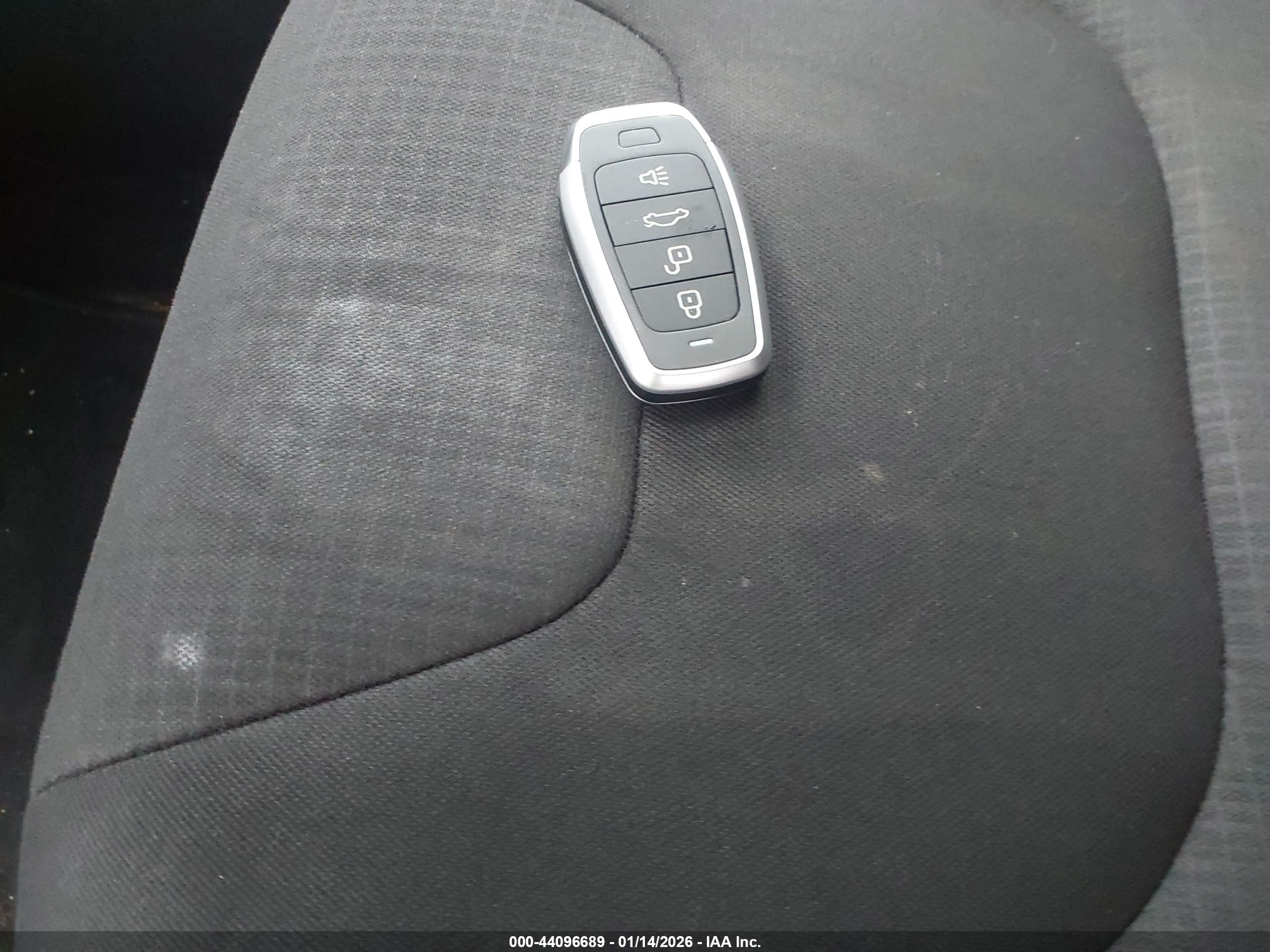 JEEP CHEROKEE image 11