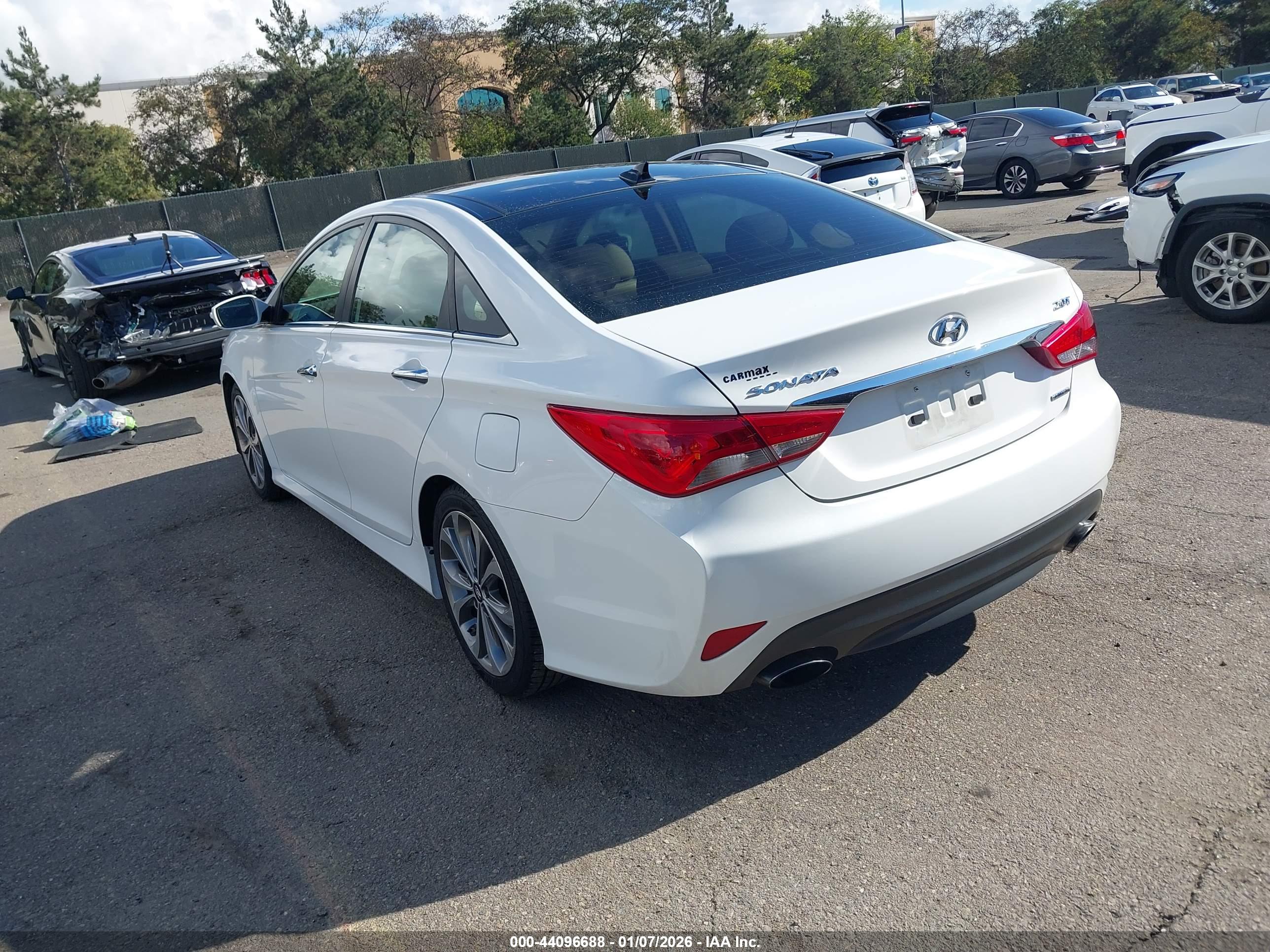 HYUNDAI SONATA image 3