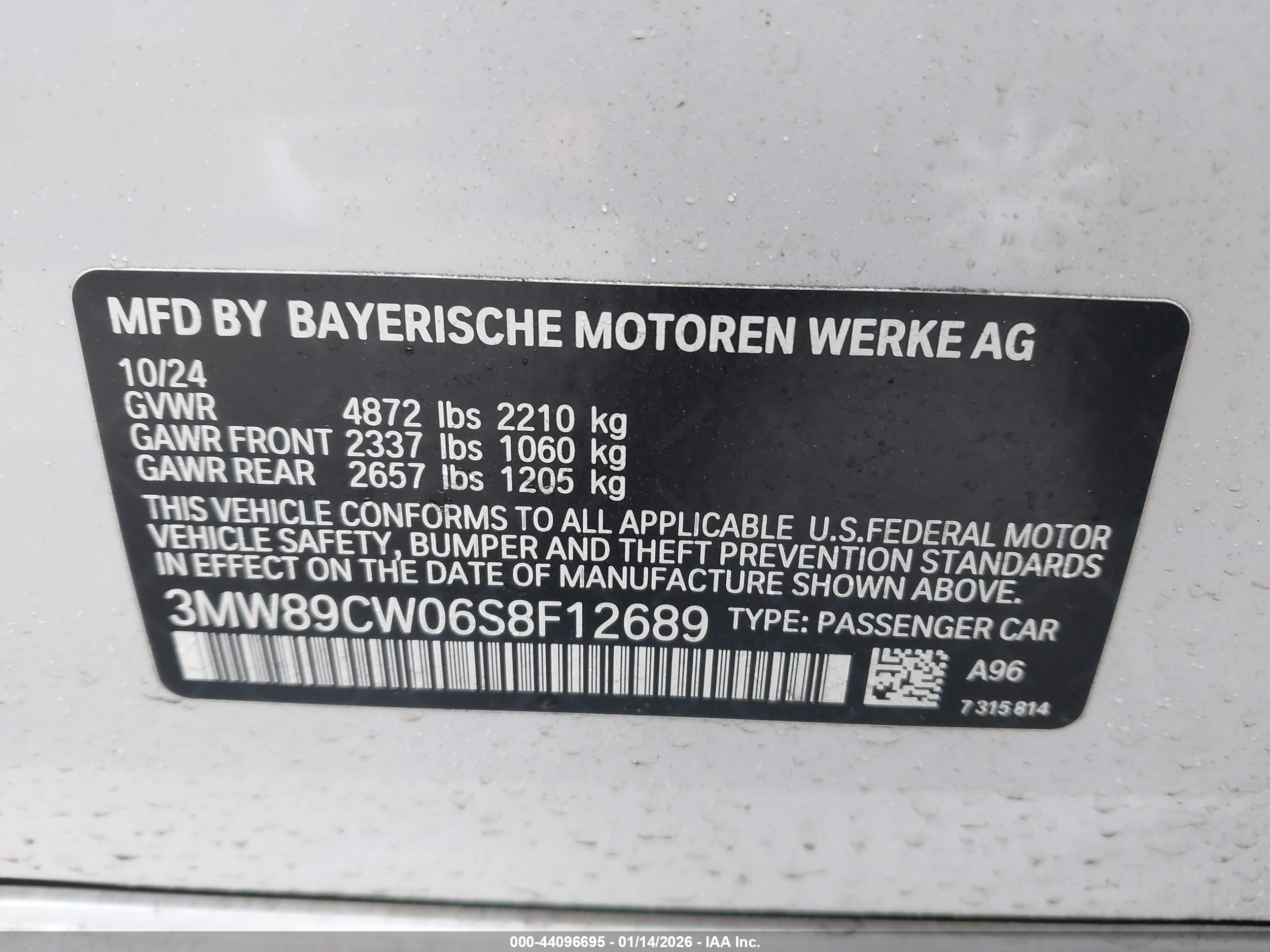 BMW 330I image 9
