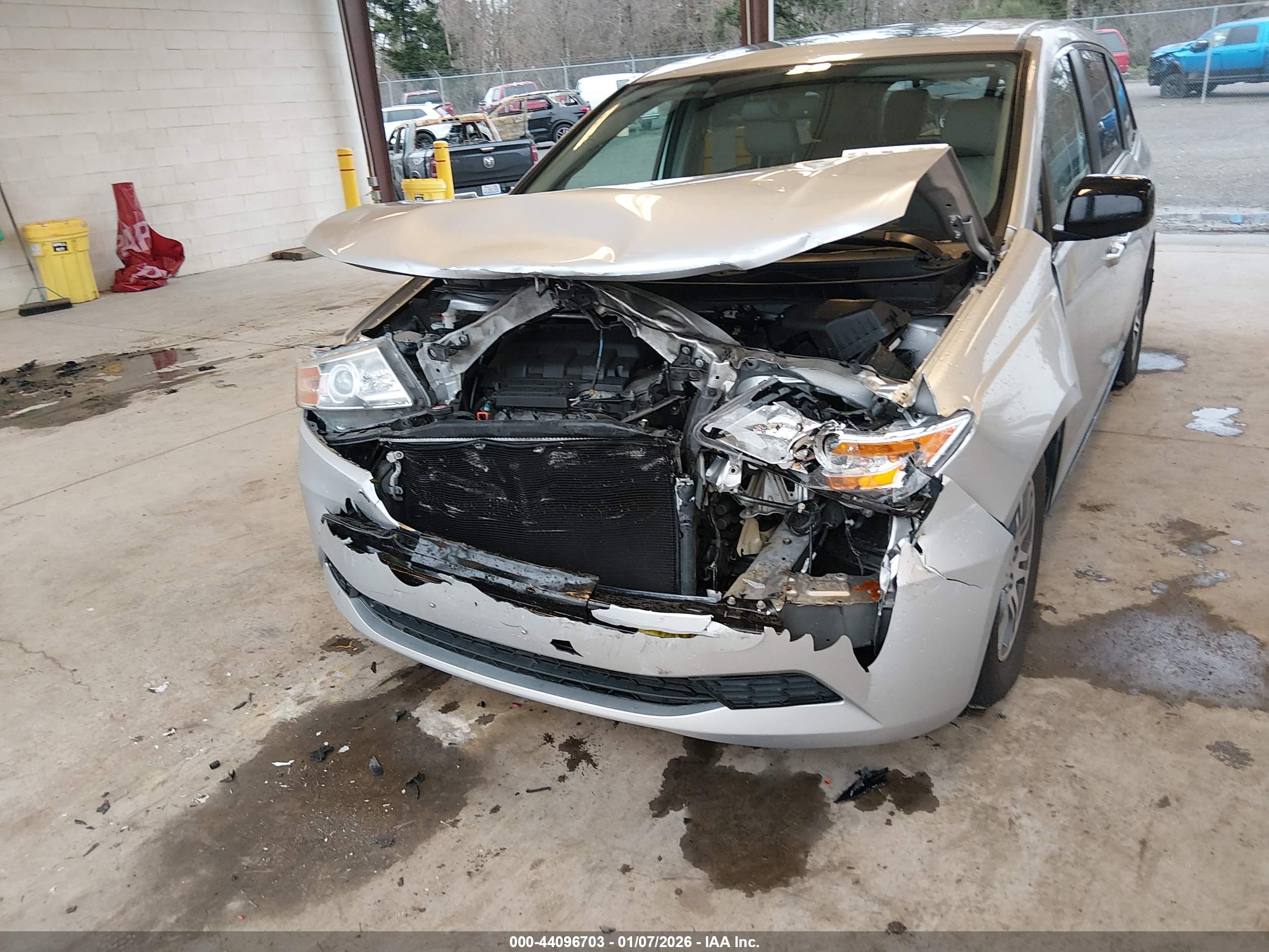 HONDA ODYSSEY image 6